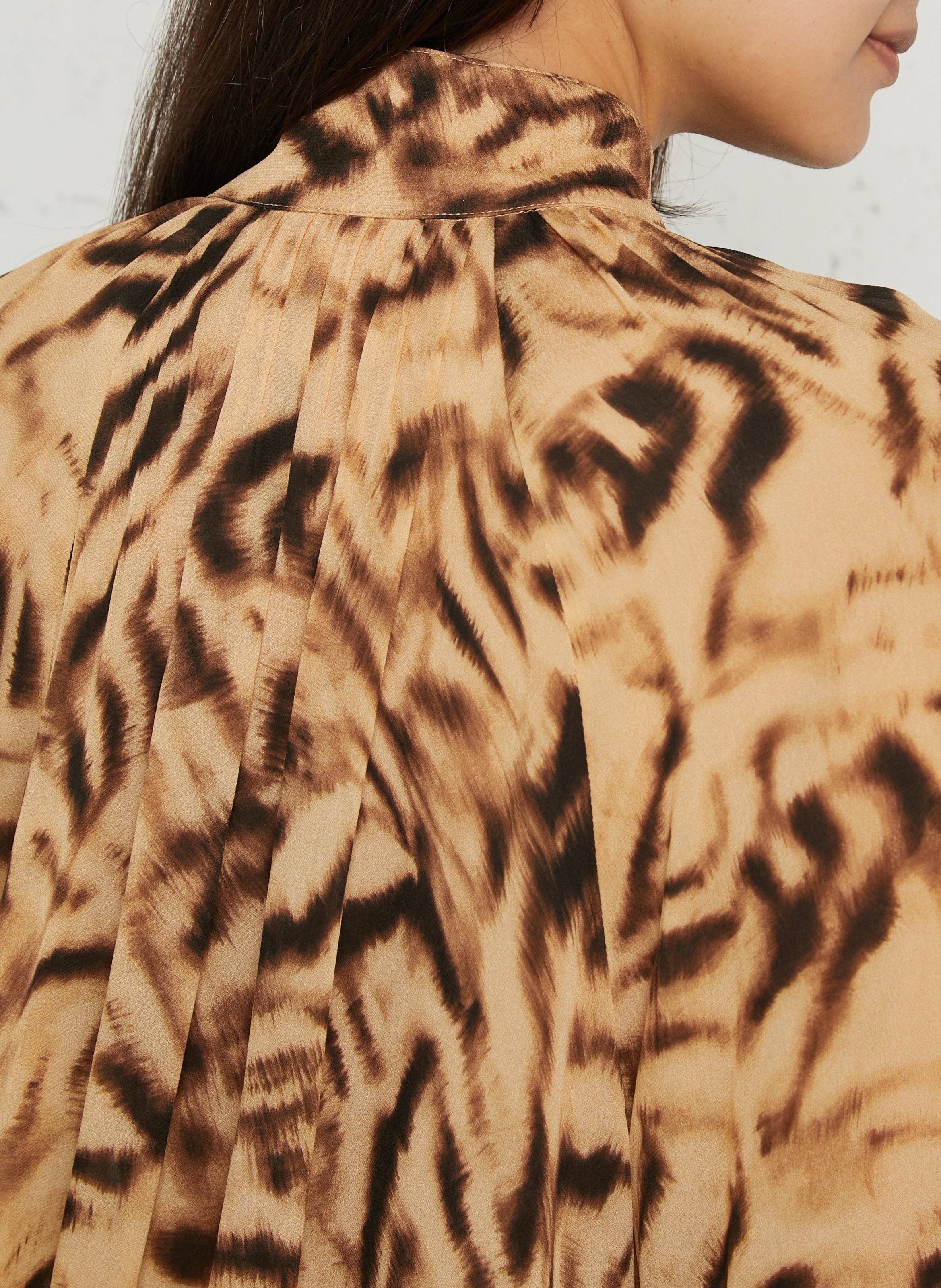 Blouse imprimé léopard col montant SUNCOO Beige