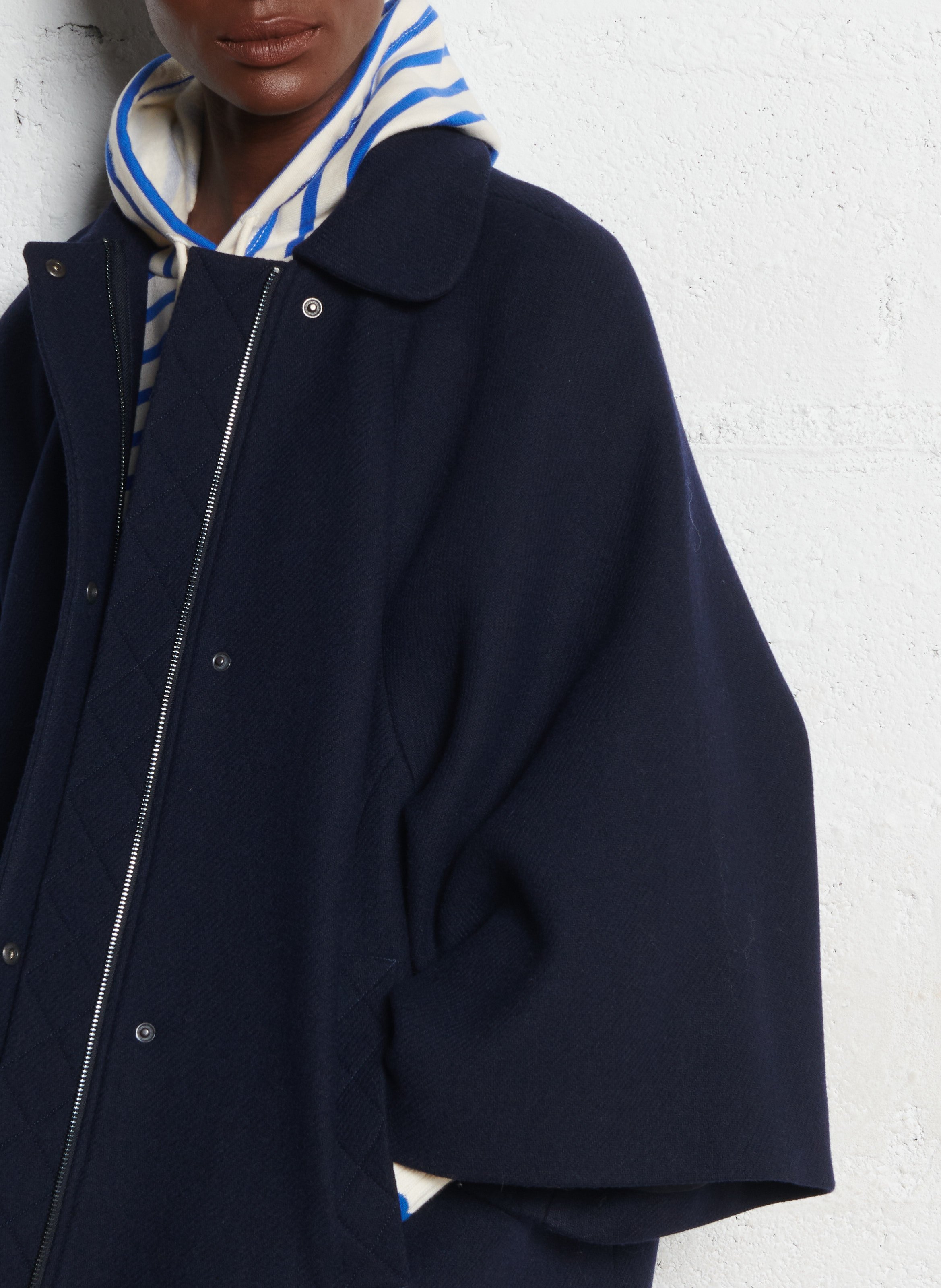 Weites Cape aus Wollmix ONE STEP Blau