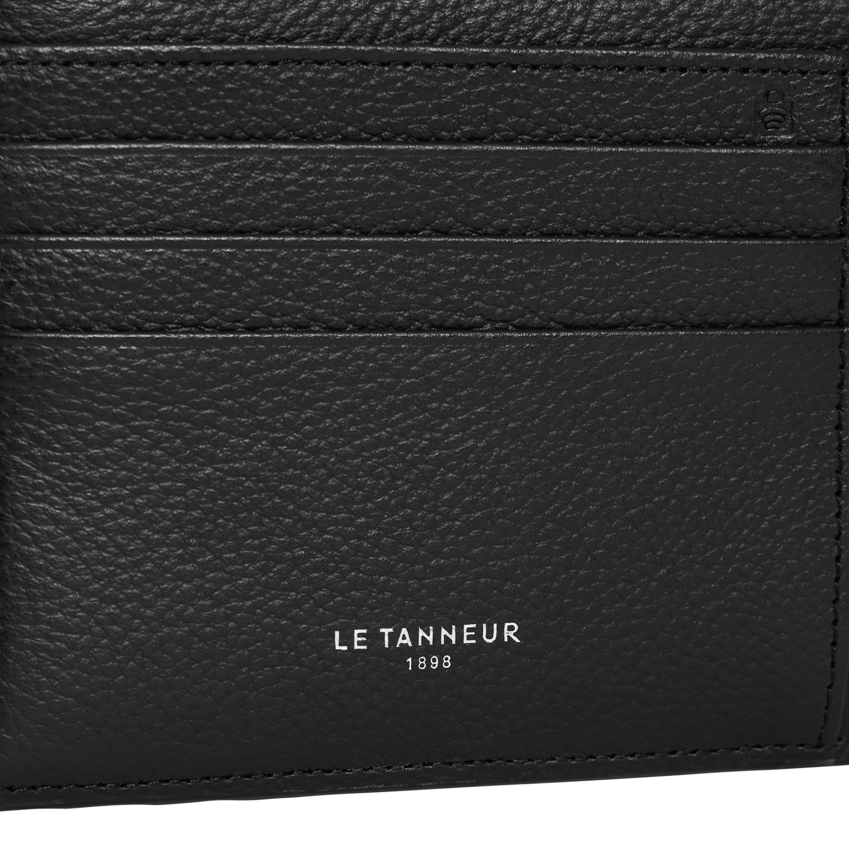 - 100 % Leder, - 6 Kartenschlitze, - 1 zentrale Tasche, - Maße: B10 x H7 cm. LE TANNEUR Schwarz