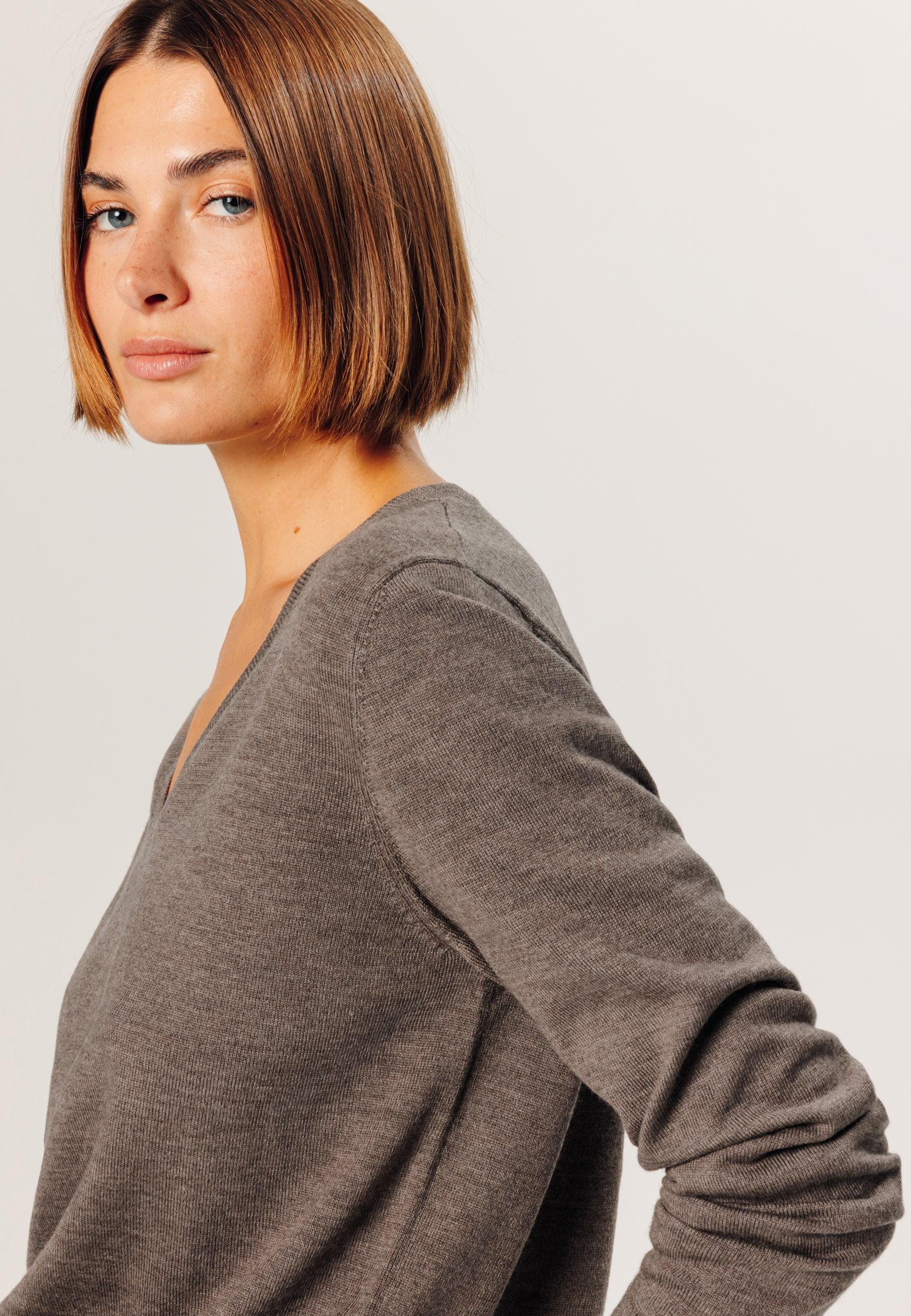 Bunelle wool V-neck sweater RODIER Brown