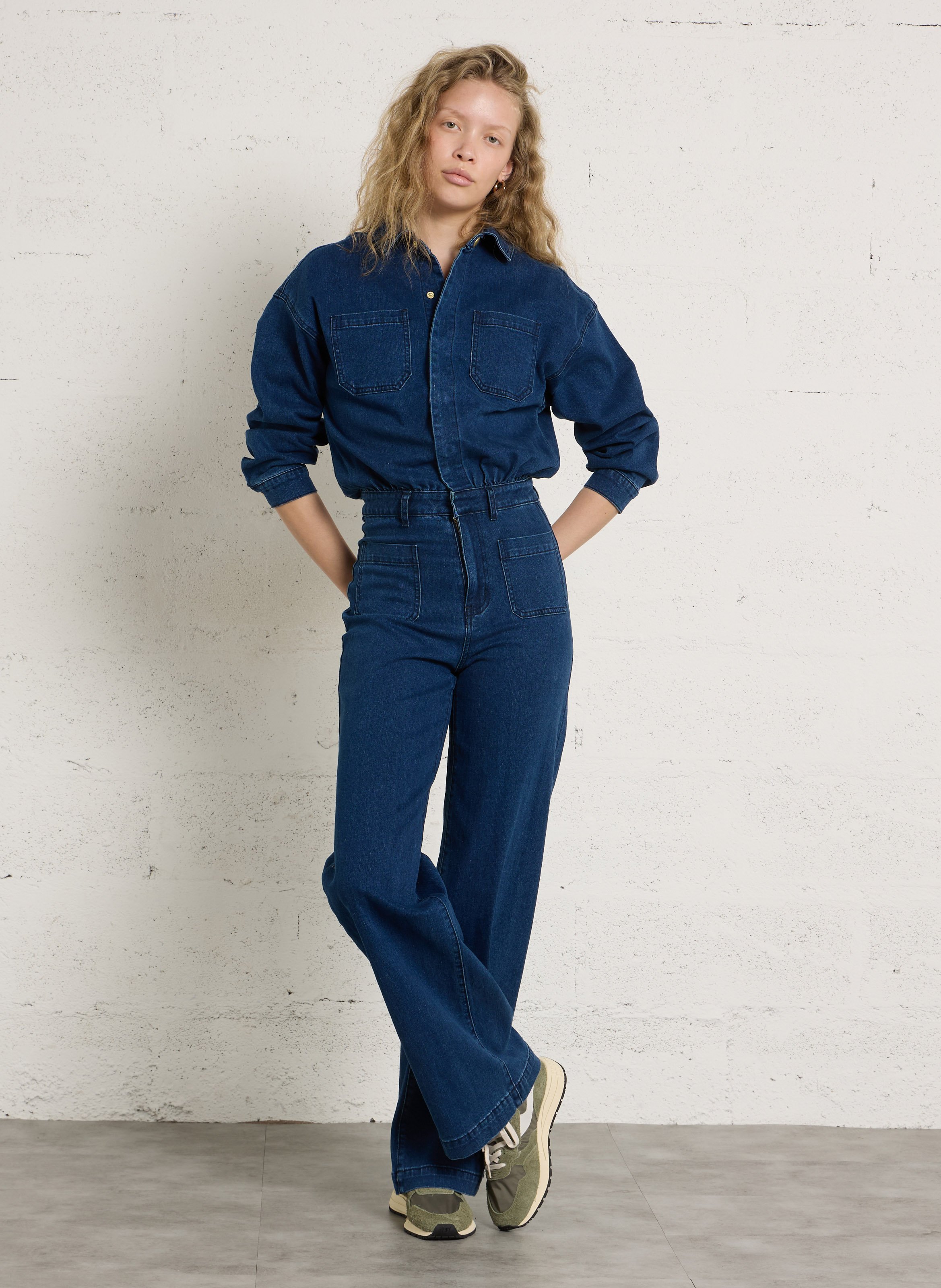 Lace-up low-top sneakers AUTRY Green