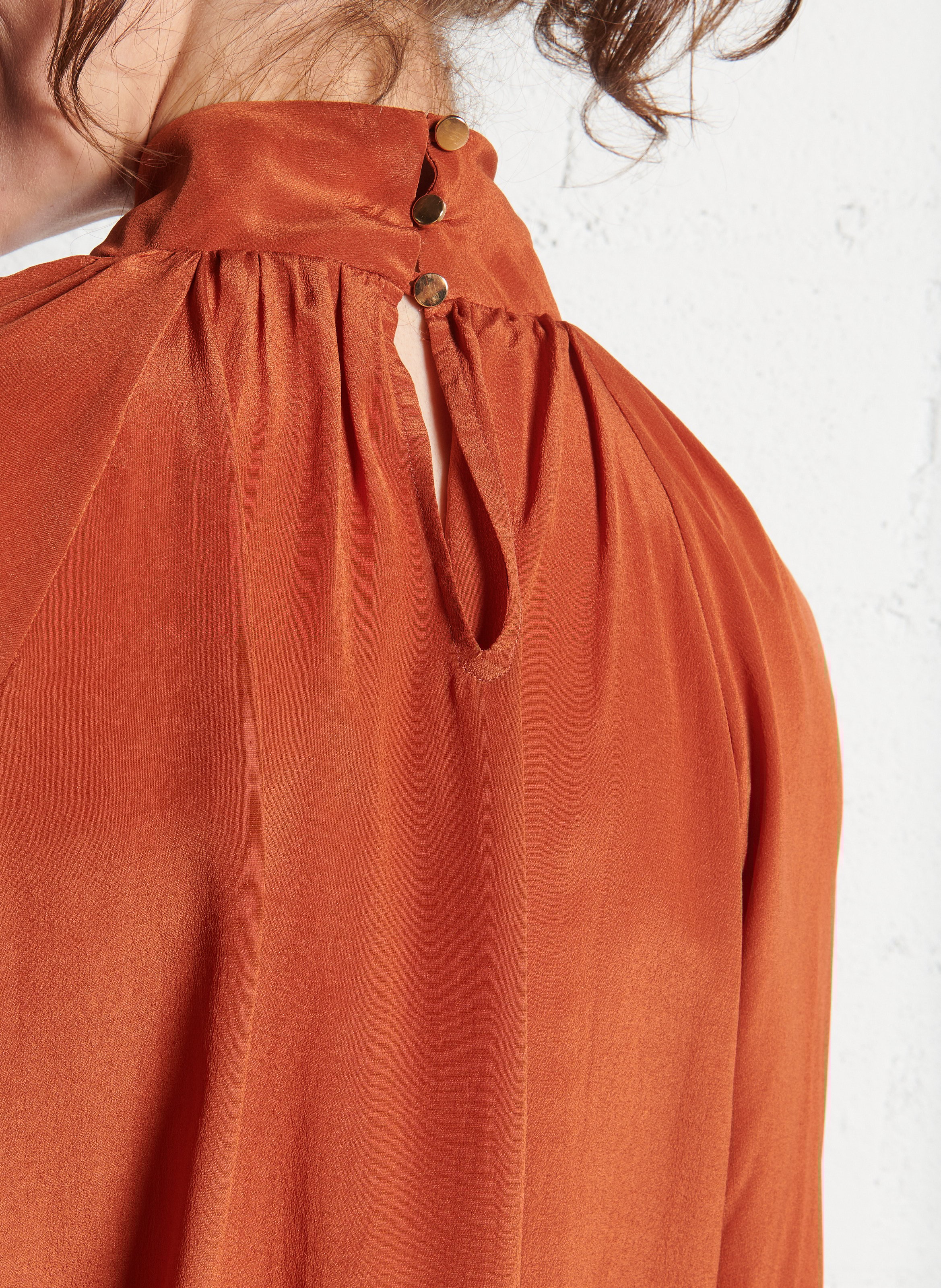 Silk high-neck blouse BELLEPIECE Brown