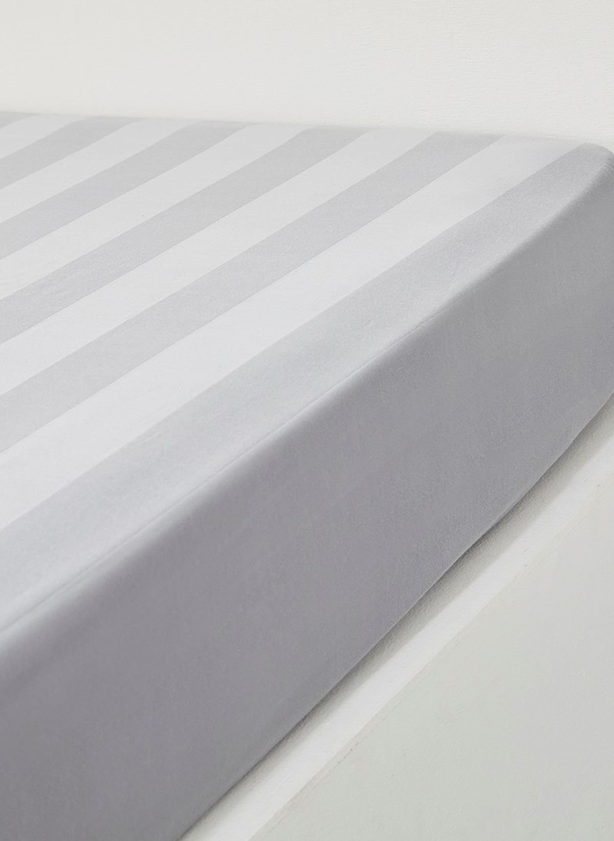 Solid color fitted sheet in cotton TODAY LINGE DE MAISON Grey