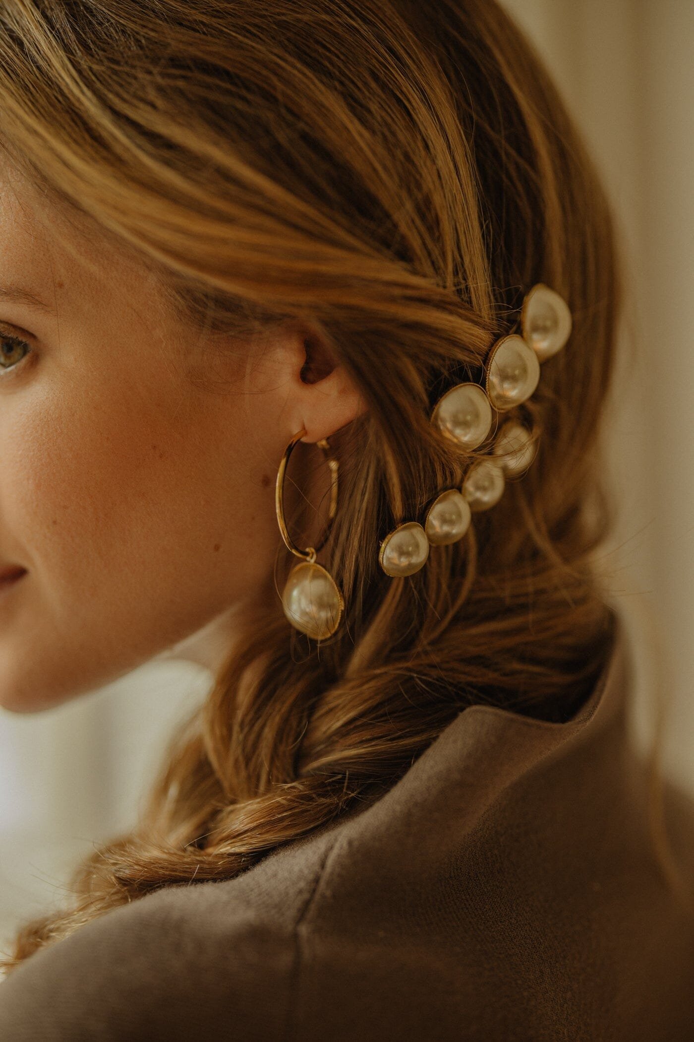 Maxi gold plated bead barrette Golden