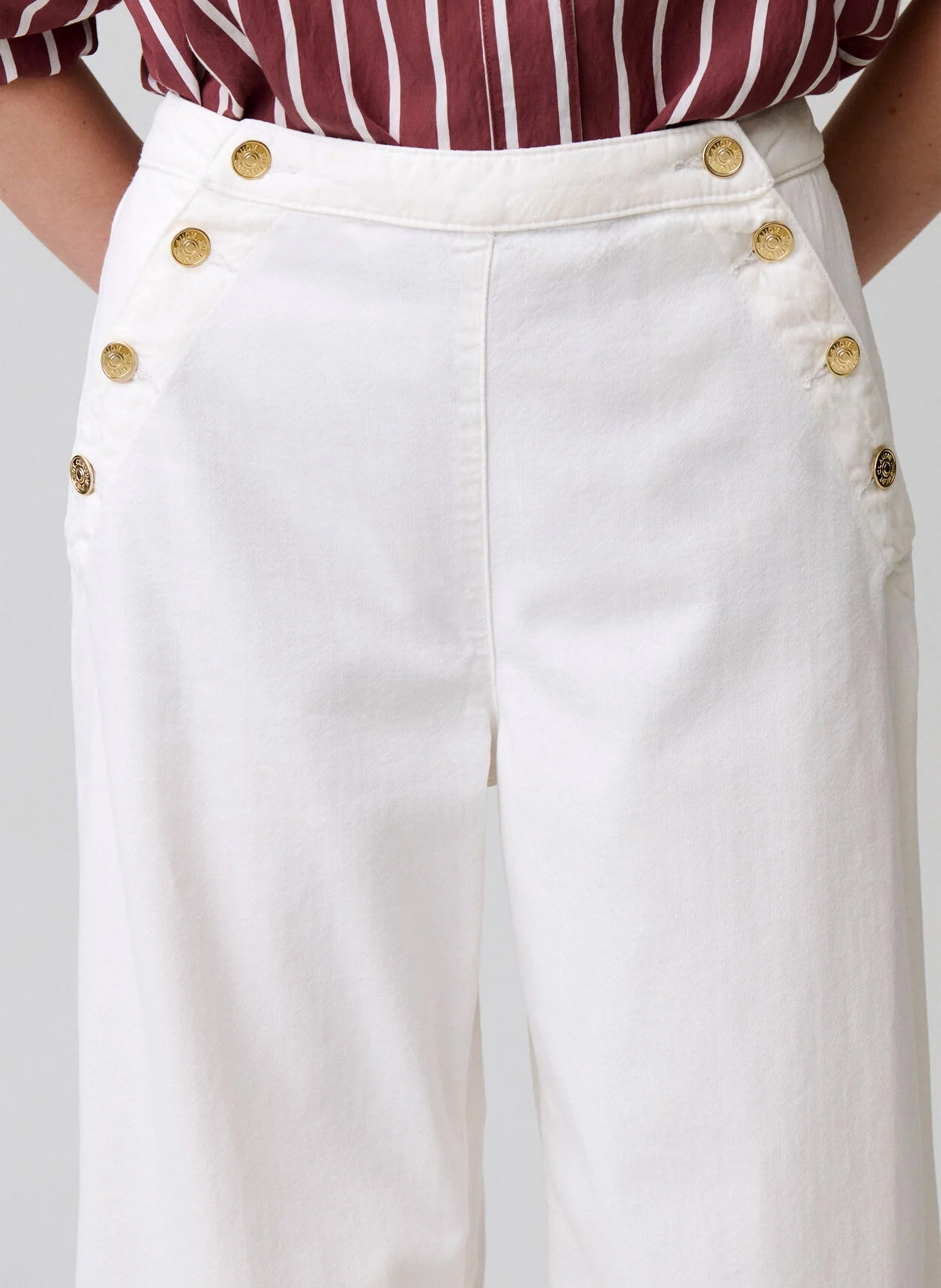 Wijde broek met denim overgooier. CLAUDIE PIERLOT Beige