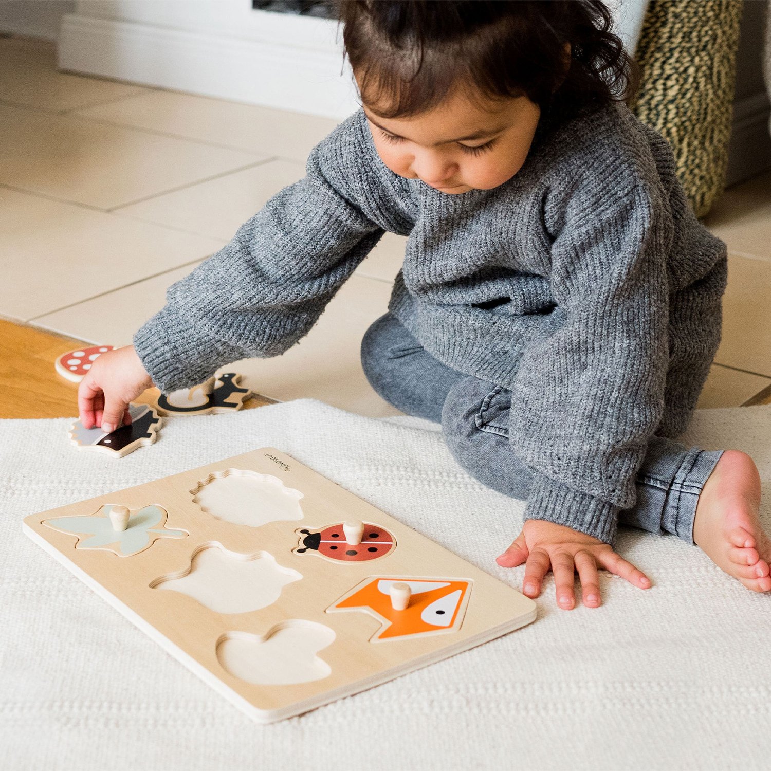 Wooden ocean peg puzzle KINDSGUT Green