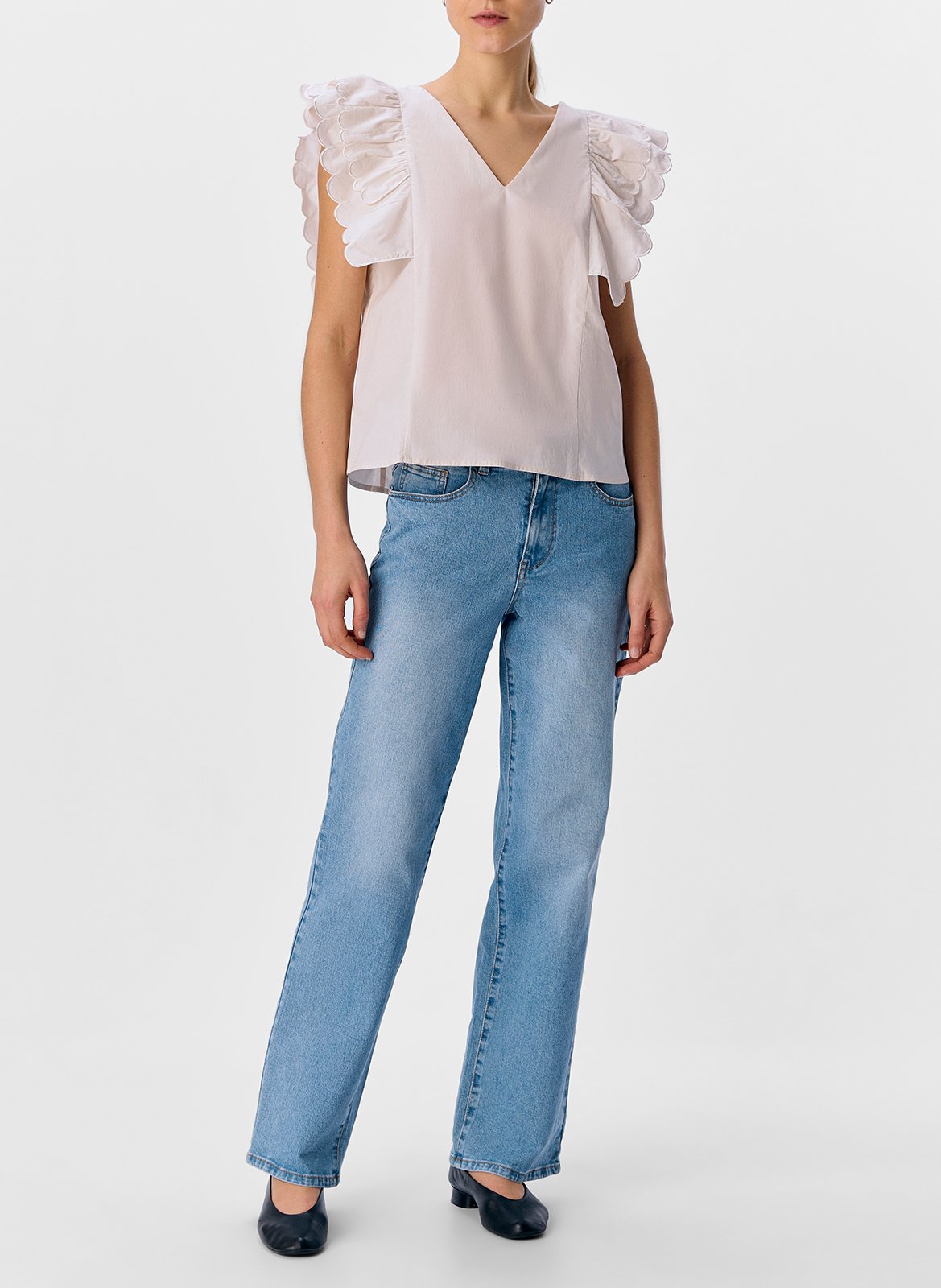 Sleeveless top with ruffles OBJECT Beige