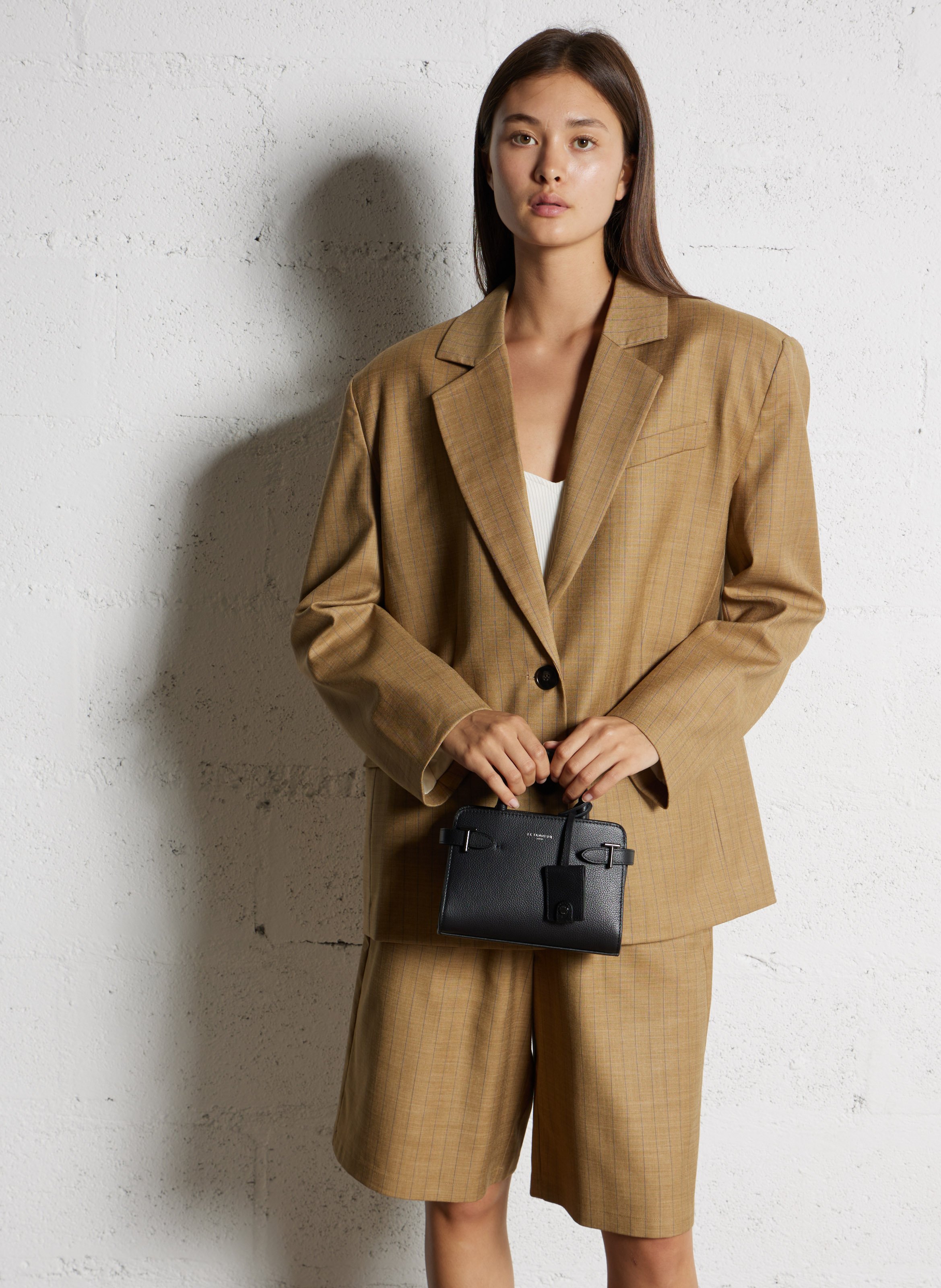 Sac bandoulière en cuir grainé LE TANNEUR Noir