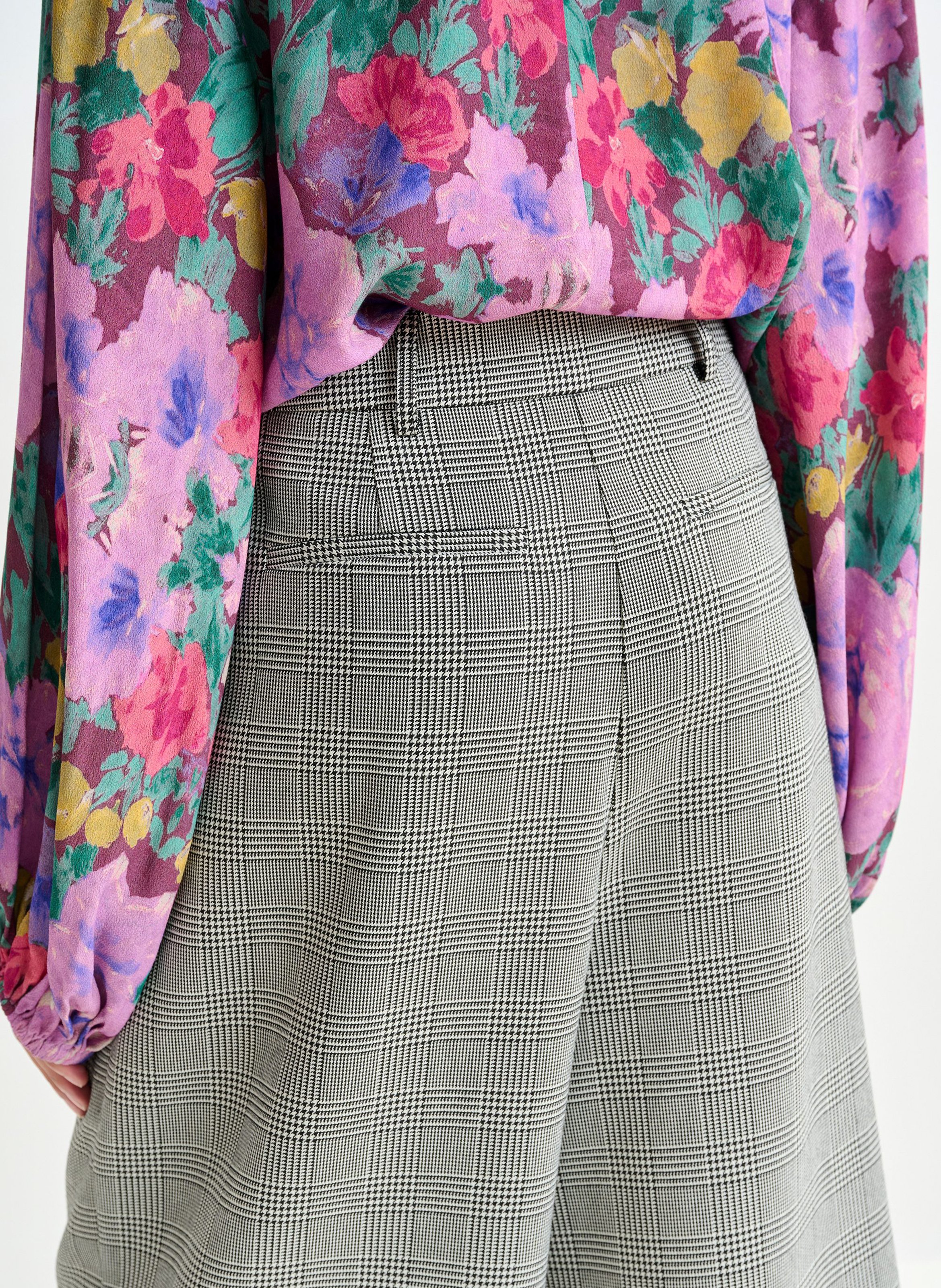 Bermuda taille haute à carreaux ESSENTIEL ANTWERP Gris