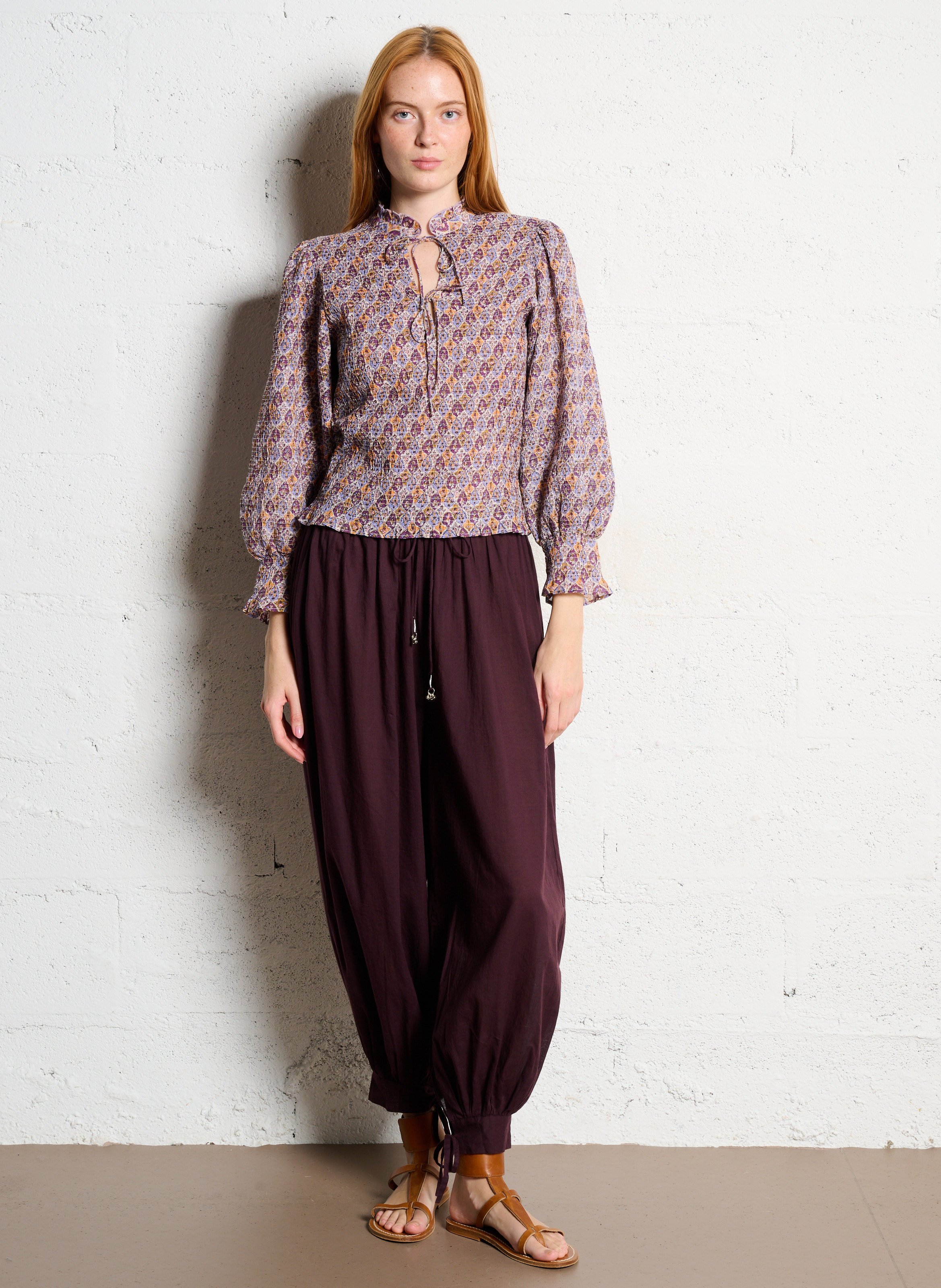 Hoch taillierte Haremshose aus Baumwolle ANTIK BATIK Pflaume