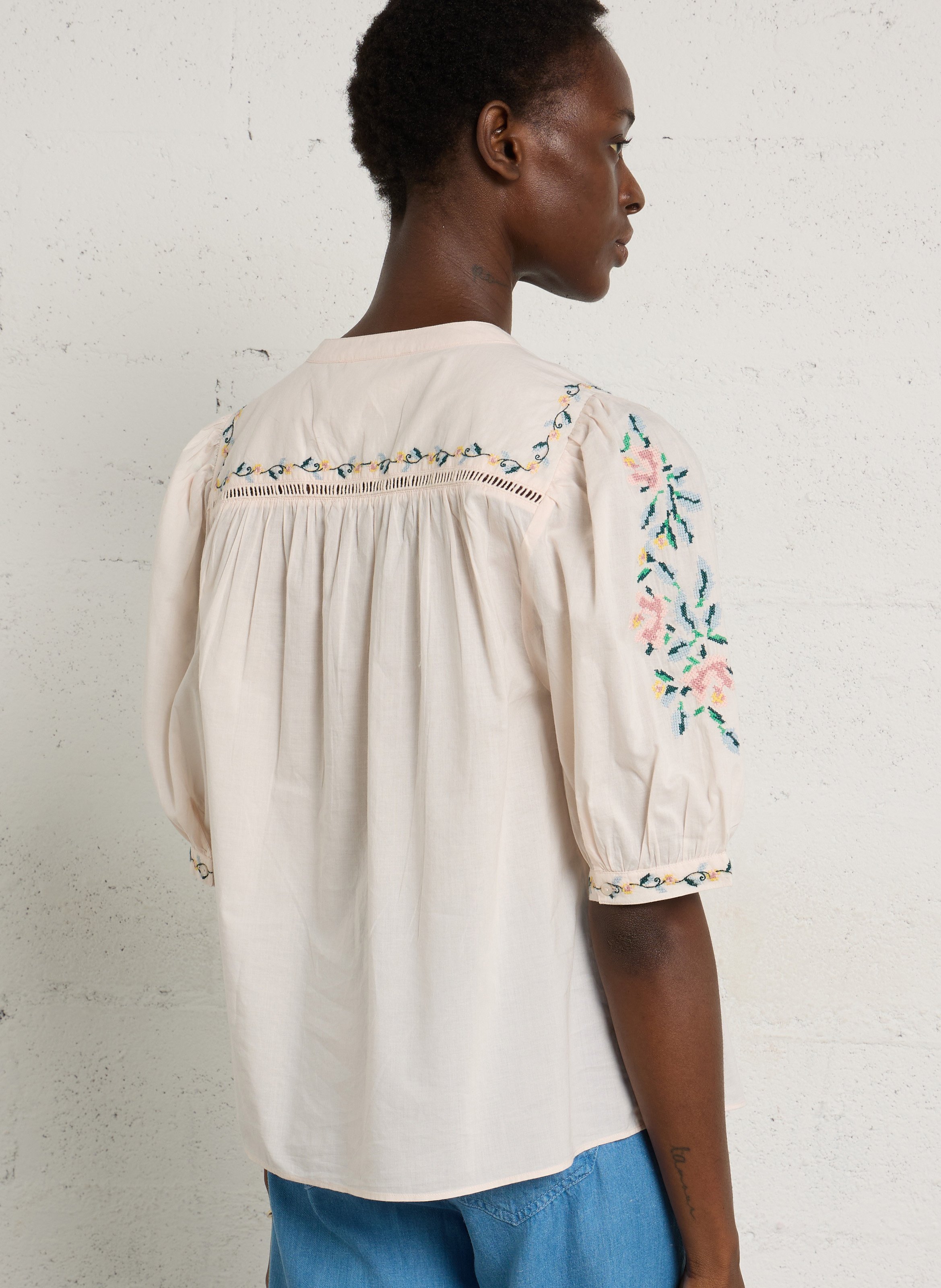 Bluse mit Rundhalsausschnitt und Blumenstickerei SUD EXPRESS Rosa