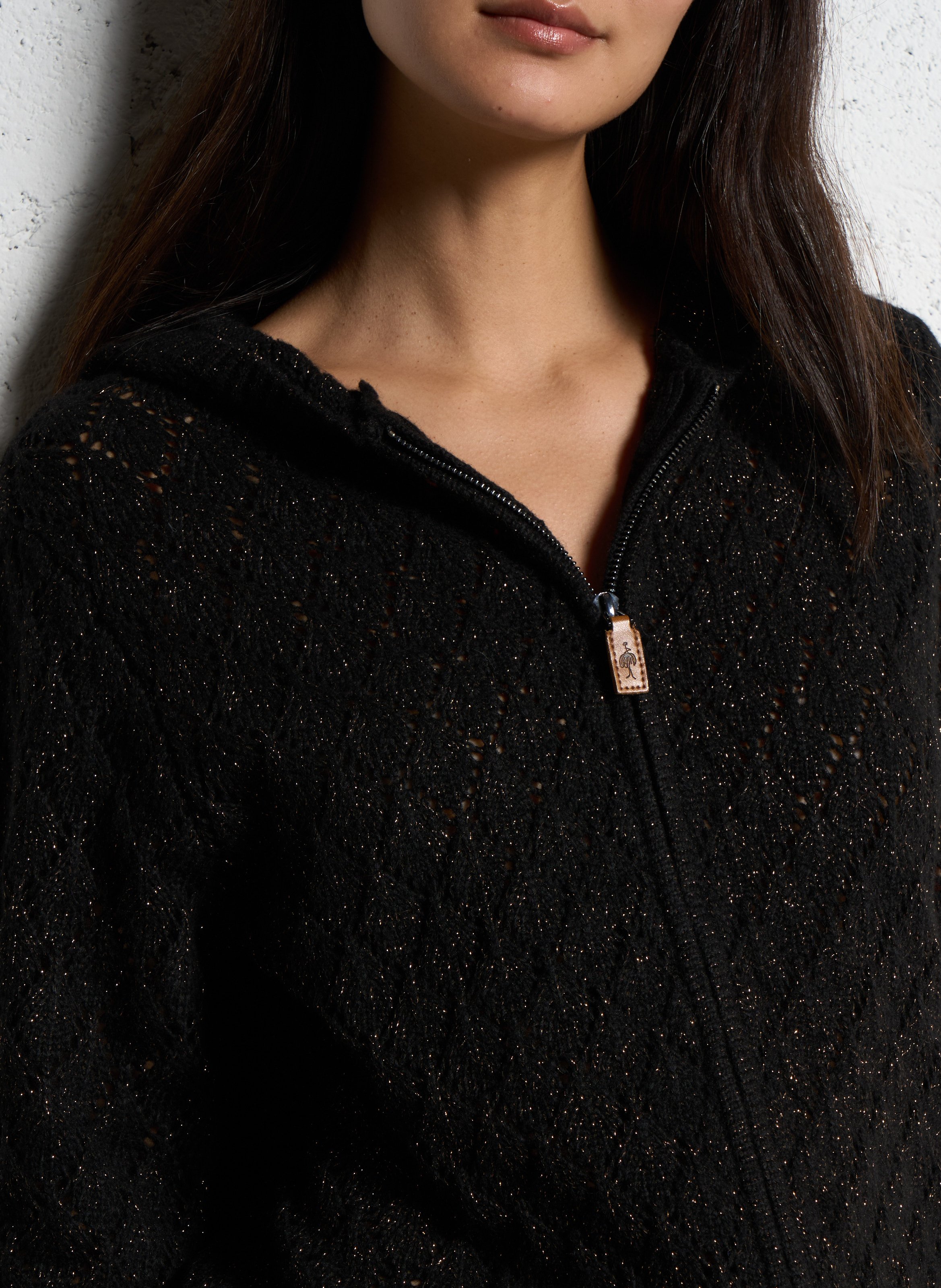 Round-neck cardigan Black
