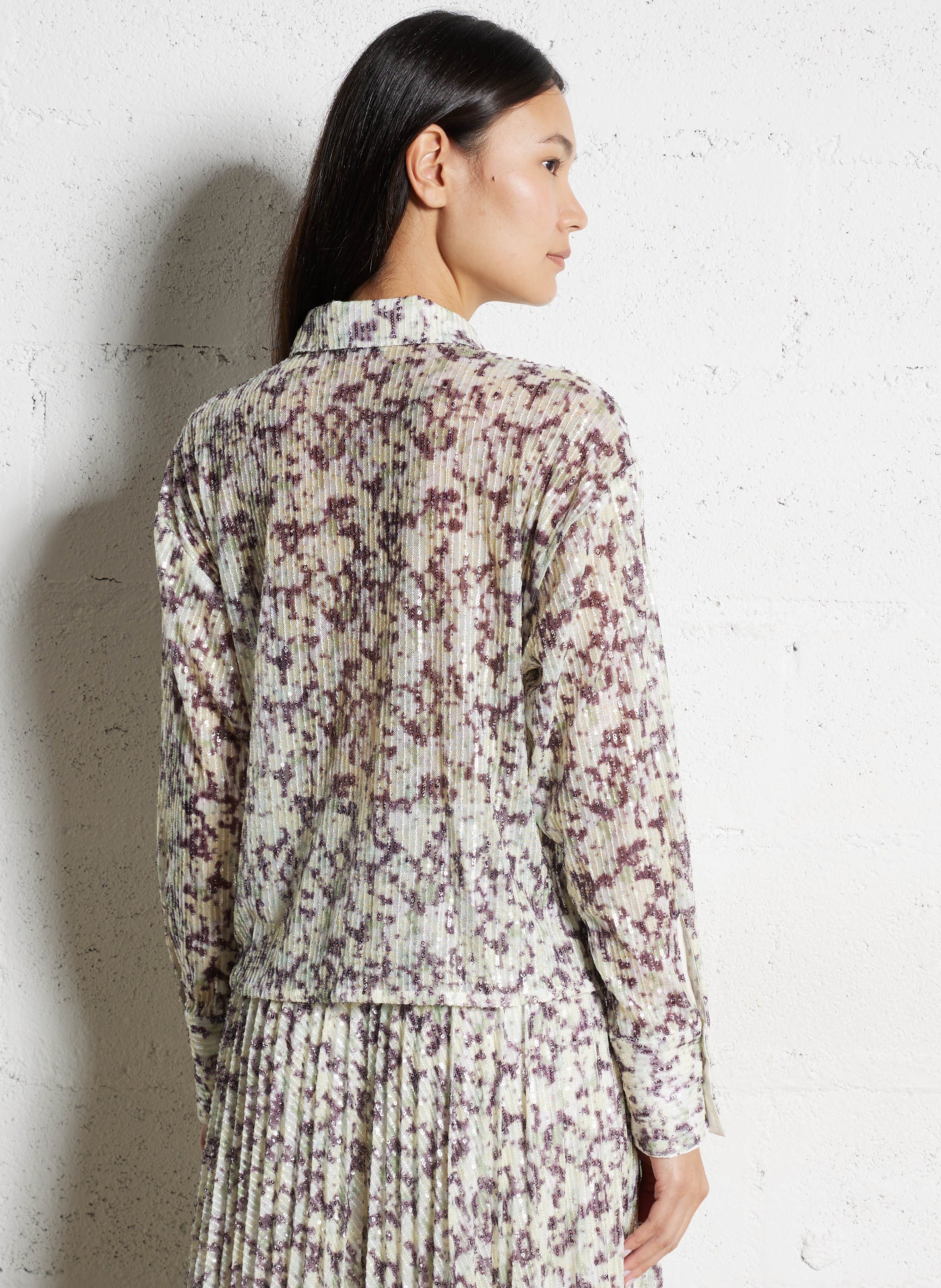 Oversized shirt met klassieke kraag en borduursel. IKKS Groen