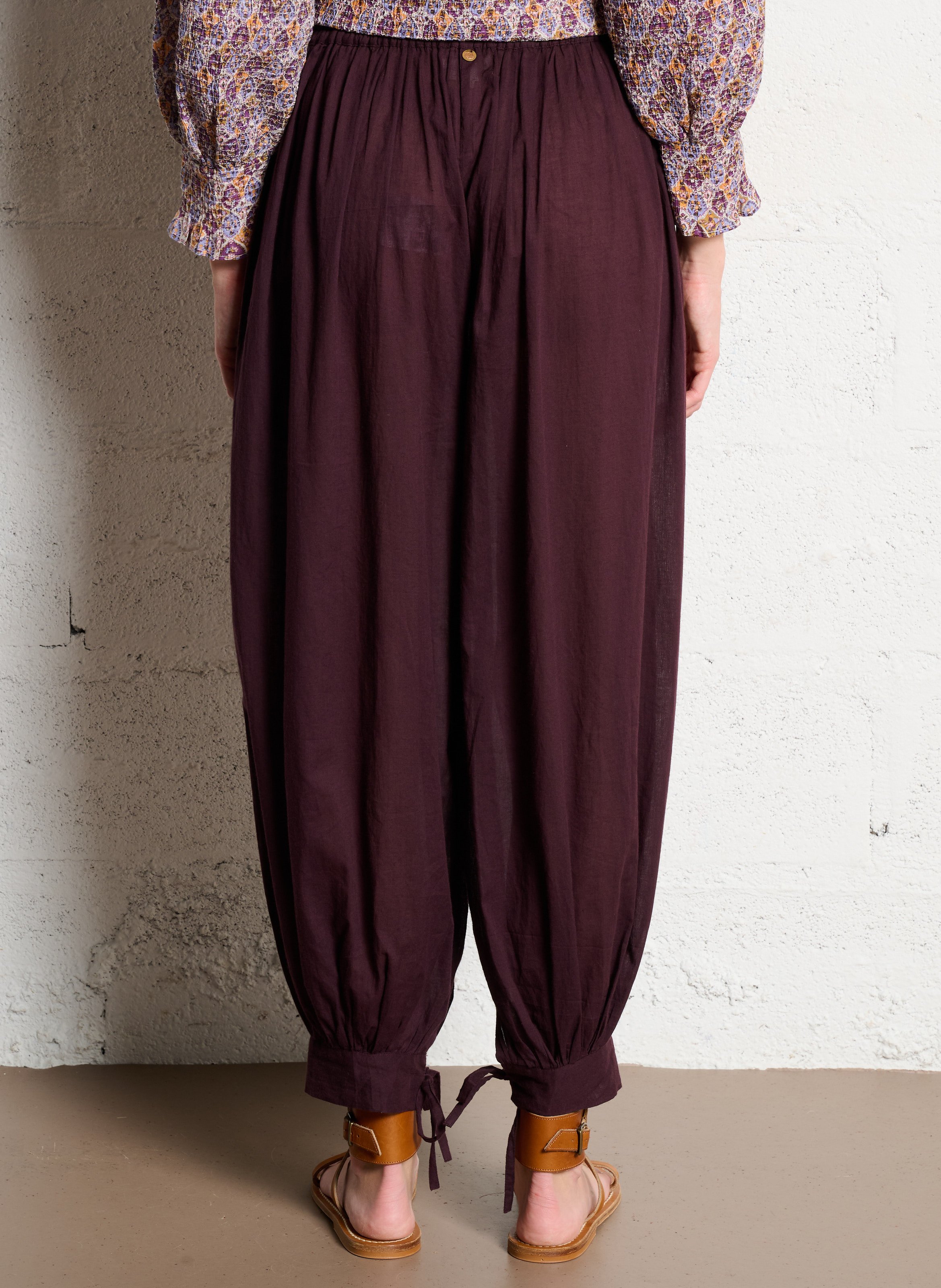 Hoch taillierte Haremshose aus Baumwolle ANTIK BATIK Pflaume