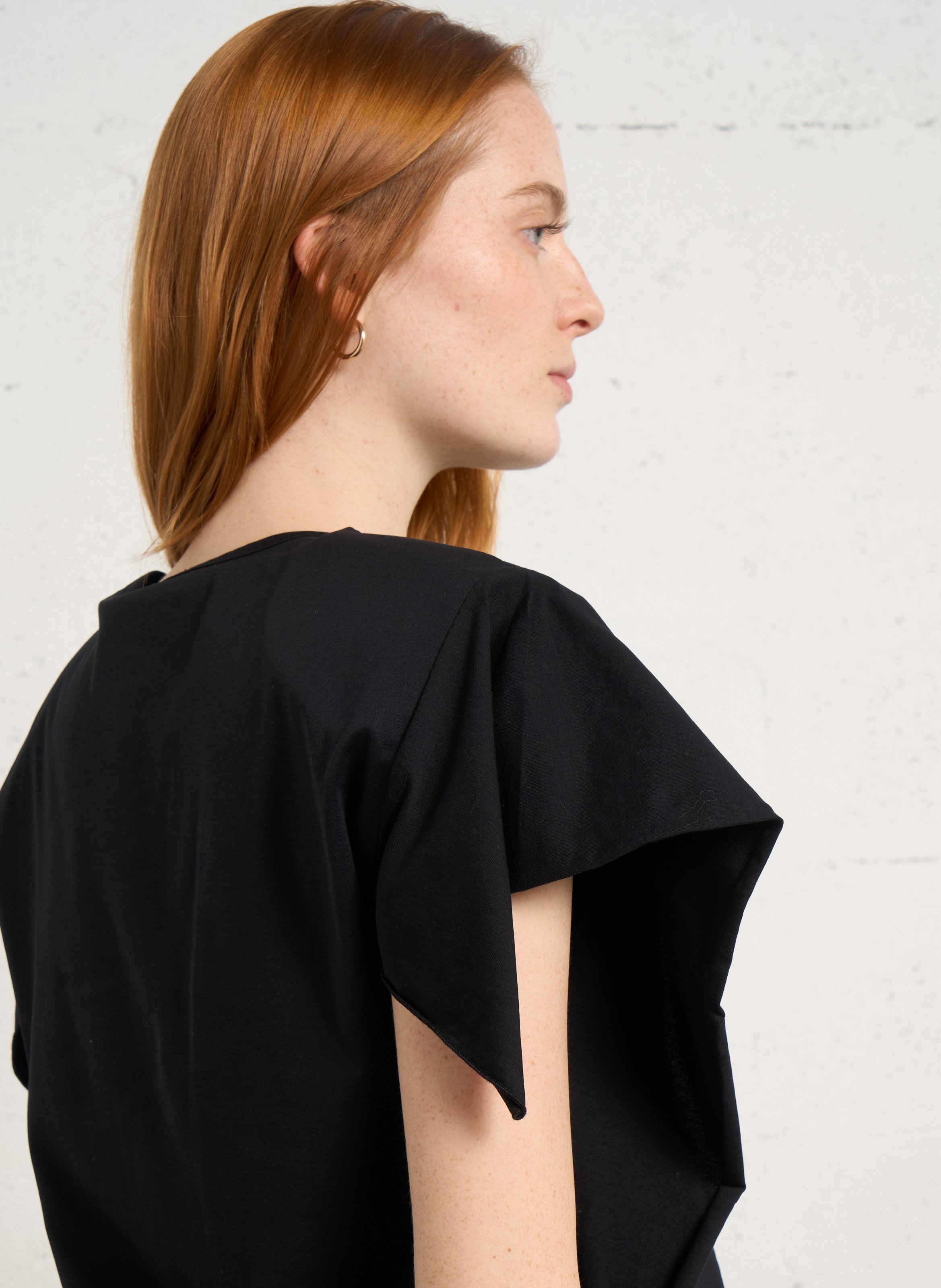 Einfarbiges Langarm-Top mit Rundhalsausschnitt IRO Schwarz