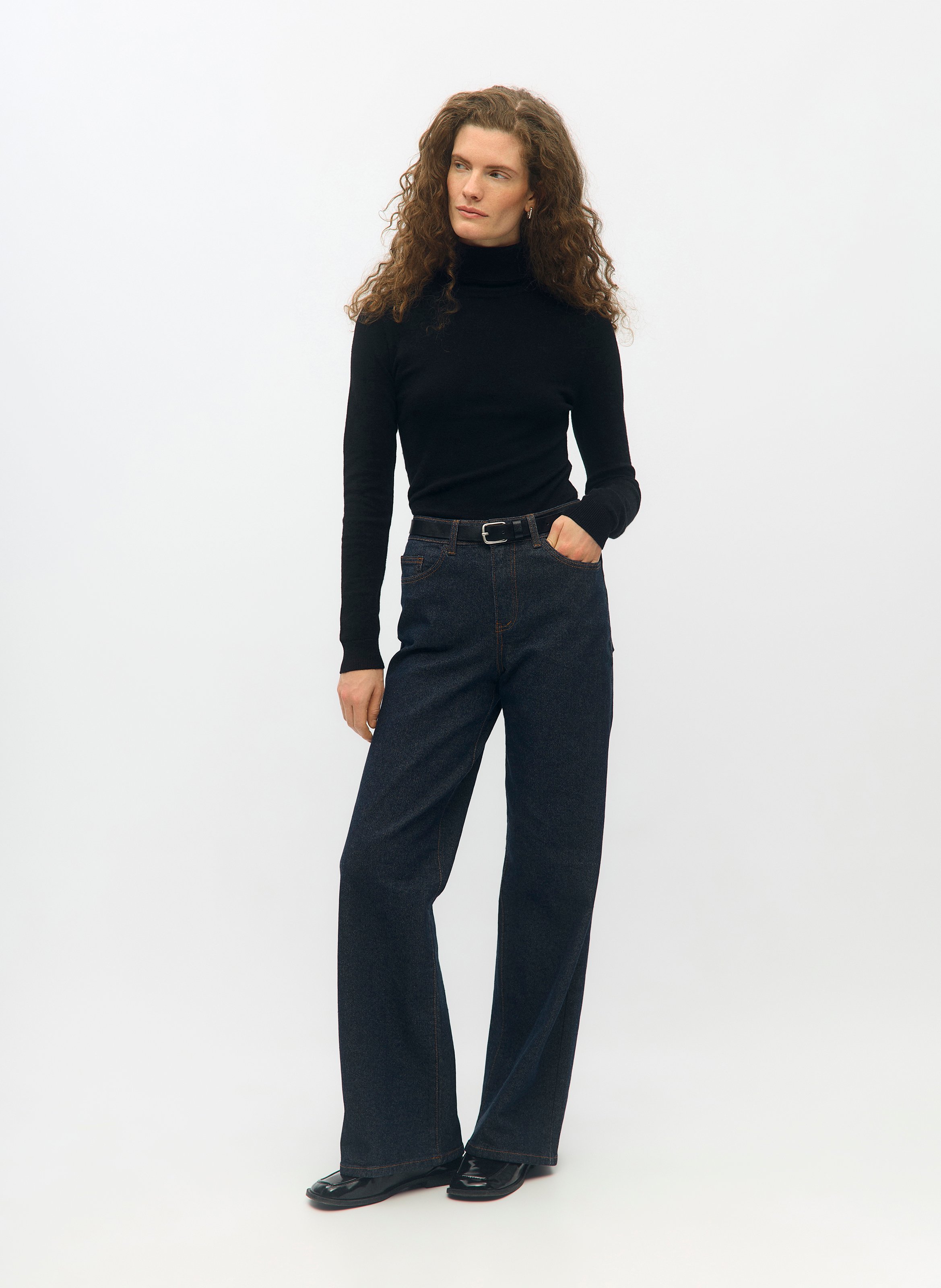 Hoch taillierte Raw Denim Schlaghose. OBJECT Blau