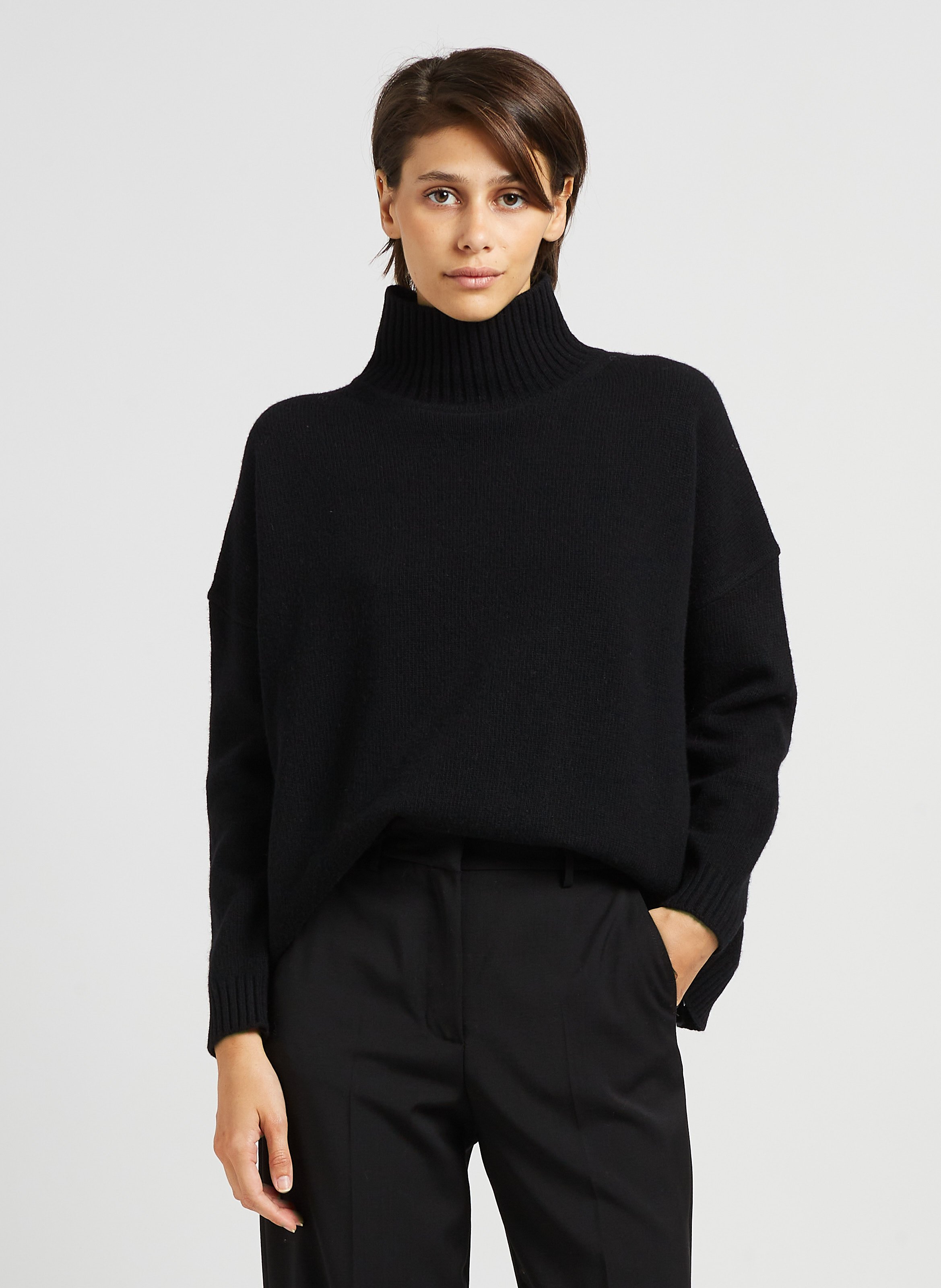 Loose-fit Wool Sweater With High Neck Noir Max Mara Week End - Women |  Place des Tendances