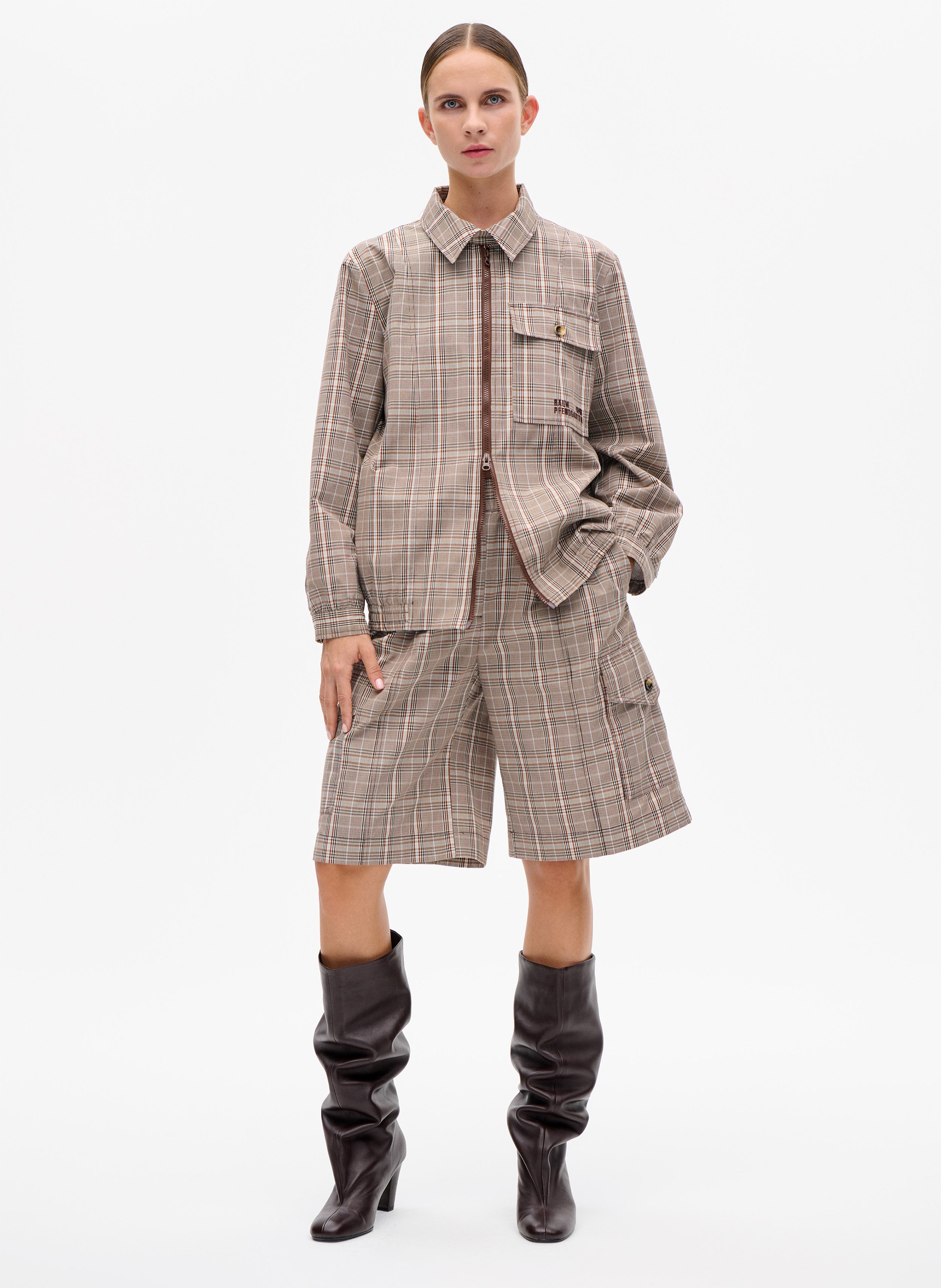 Printed straight Bermuda shorts BAUM UND PFERDGARTEN Brown