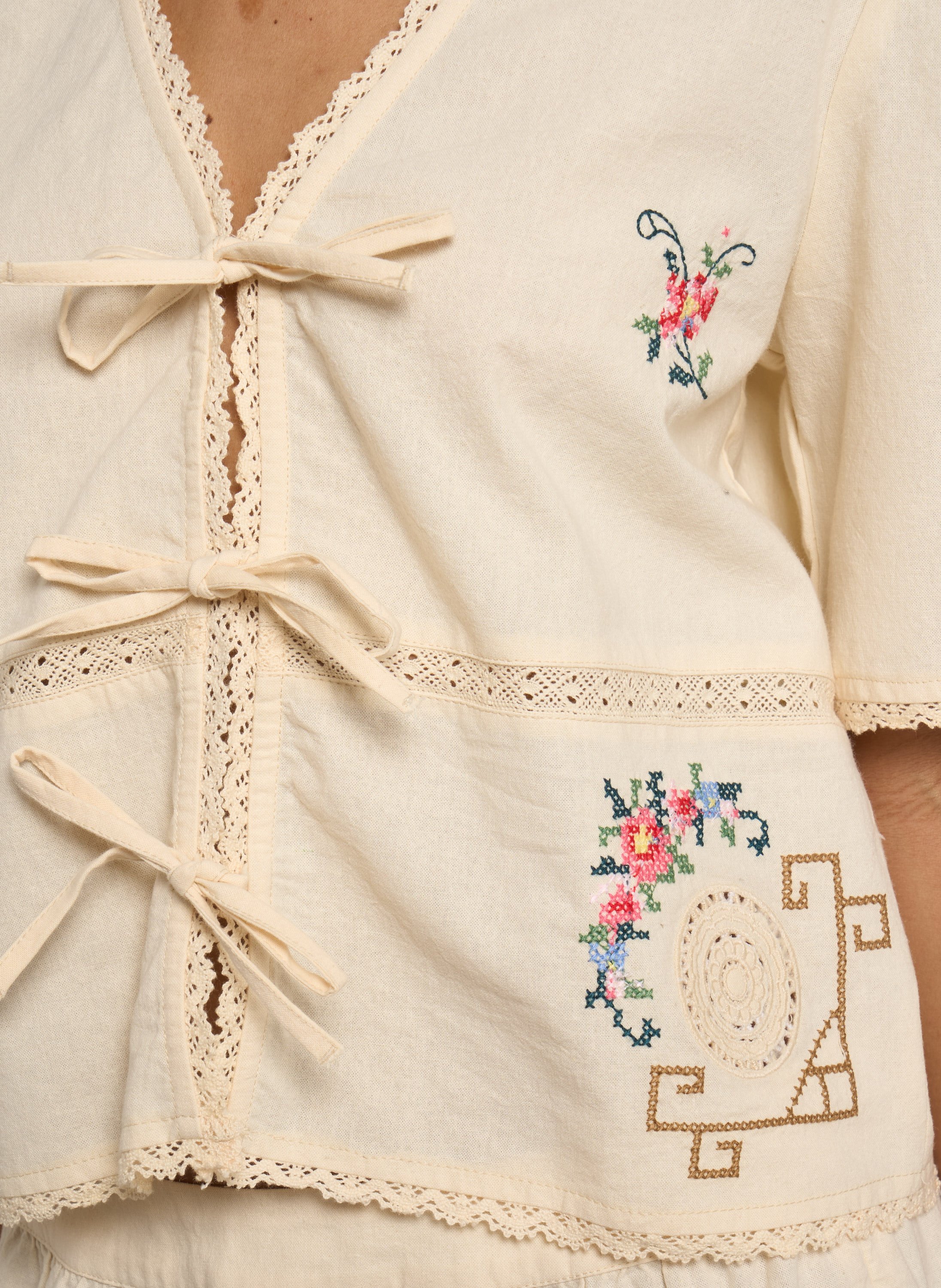 Gerade geschnittenes Top aus Baumwolle mit V-Ausschnitt THE NEW SOCIETY Beige