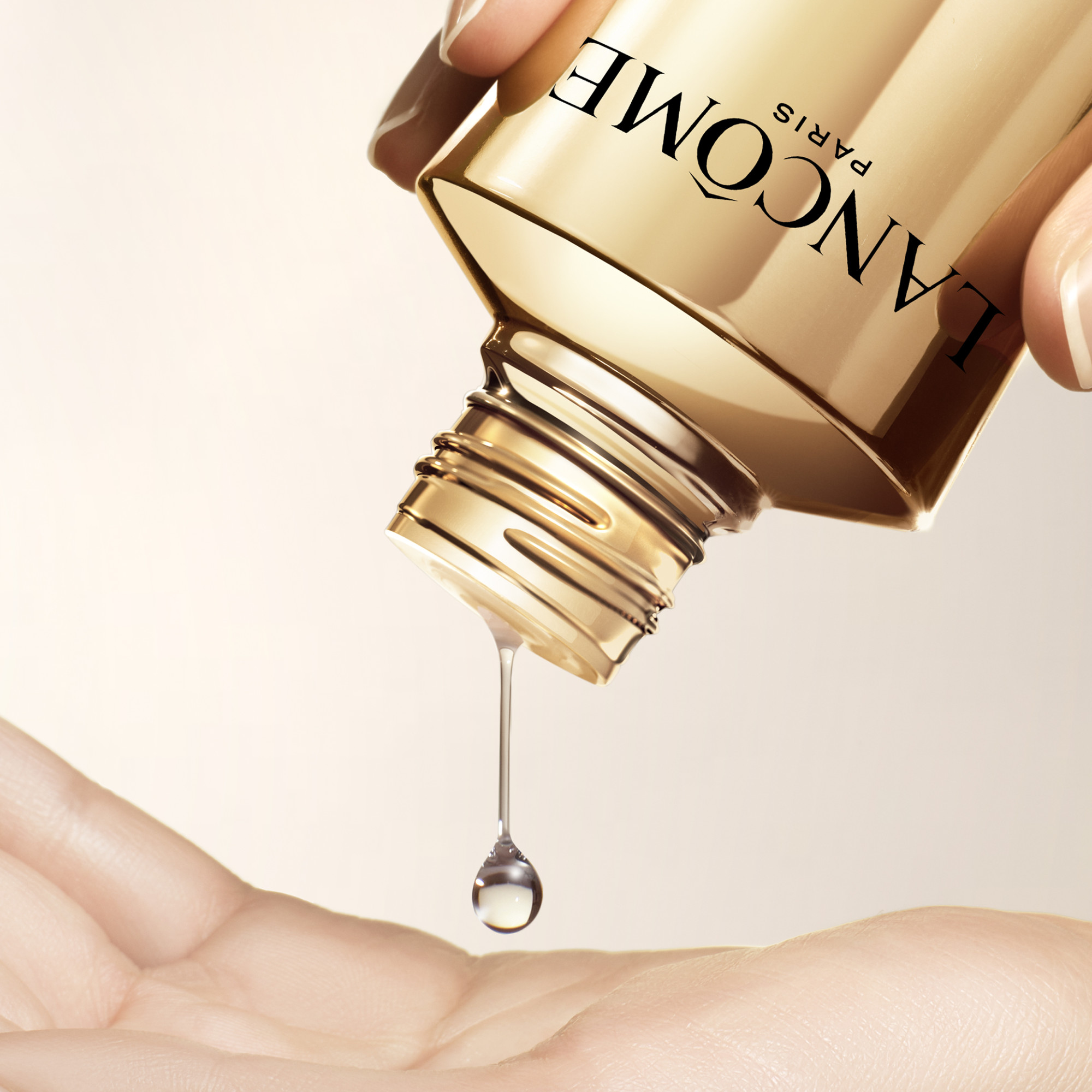 Absolue Essence-En-Lotion à l'extrait de Rose Perpétuelle LANCÔME No color