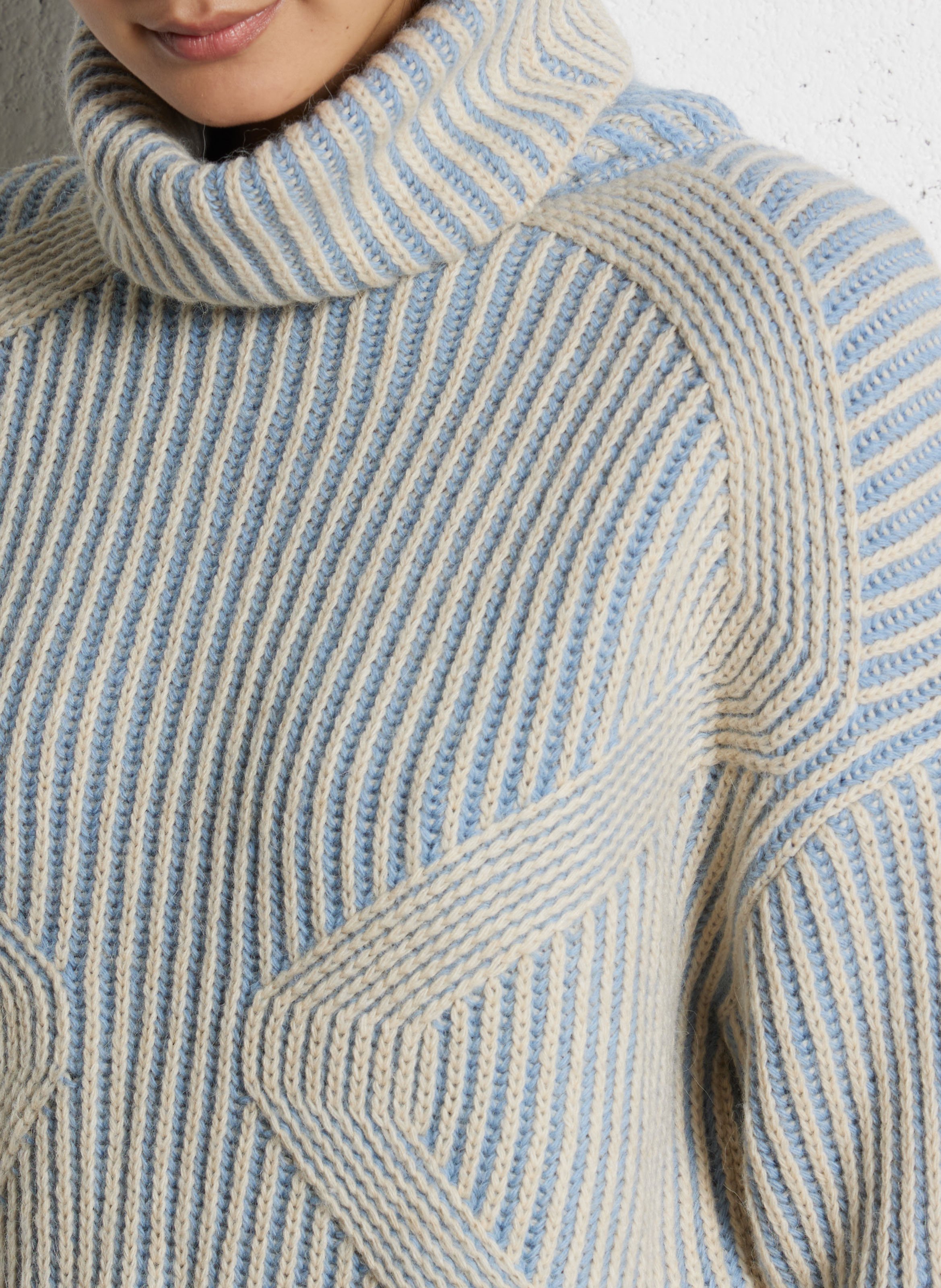 Oversized coltrui van gebreide trui ONE STEP Blauw