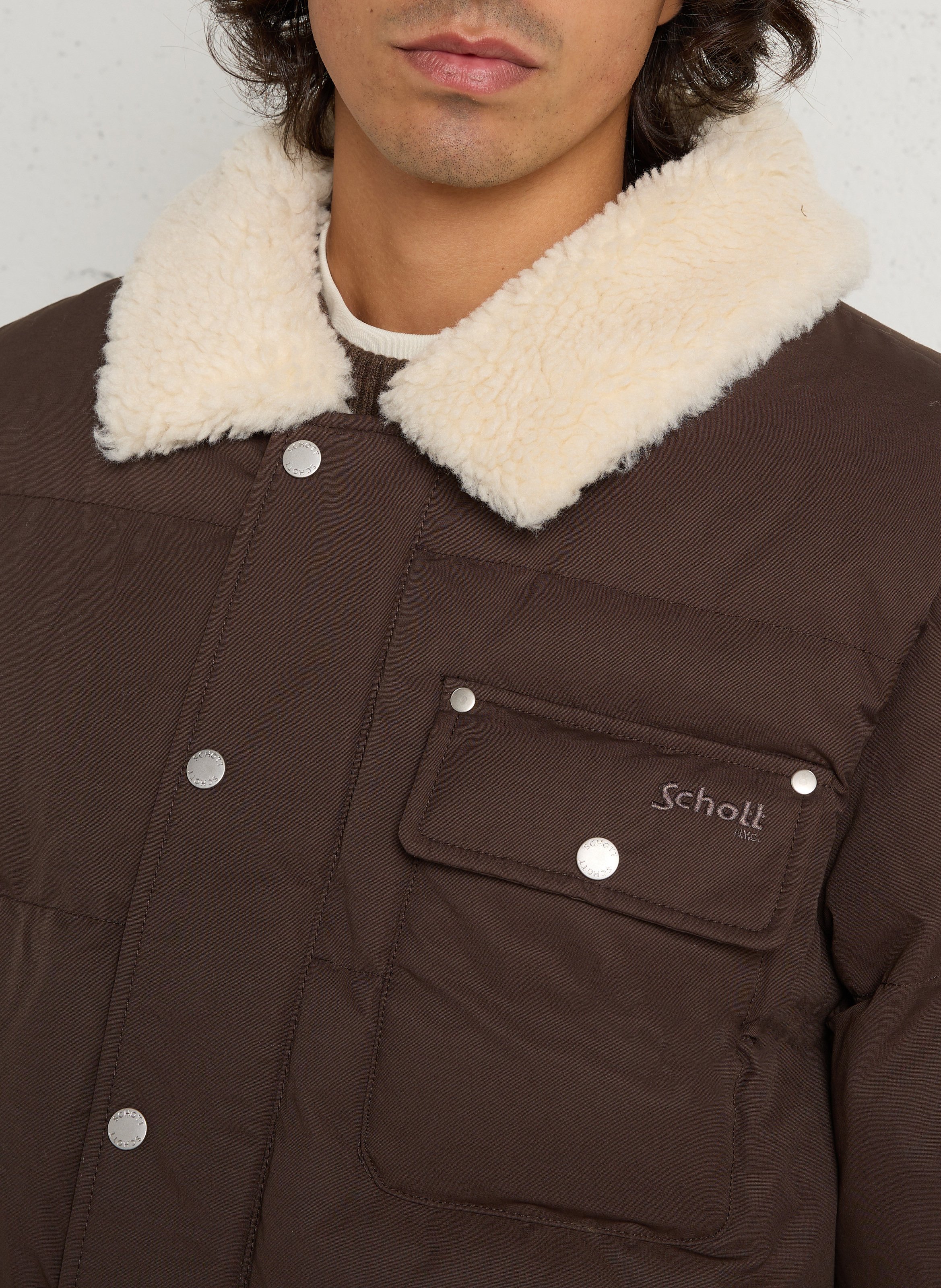 Gerade geschnittene Steppjacke aus Baumwollmischung mit Sherpa-Kragen SCHOTT Braun