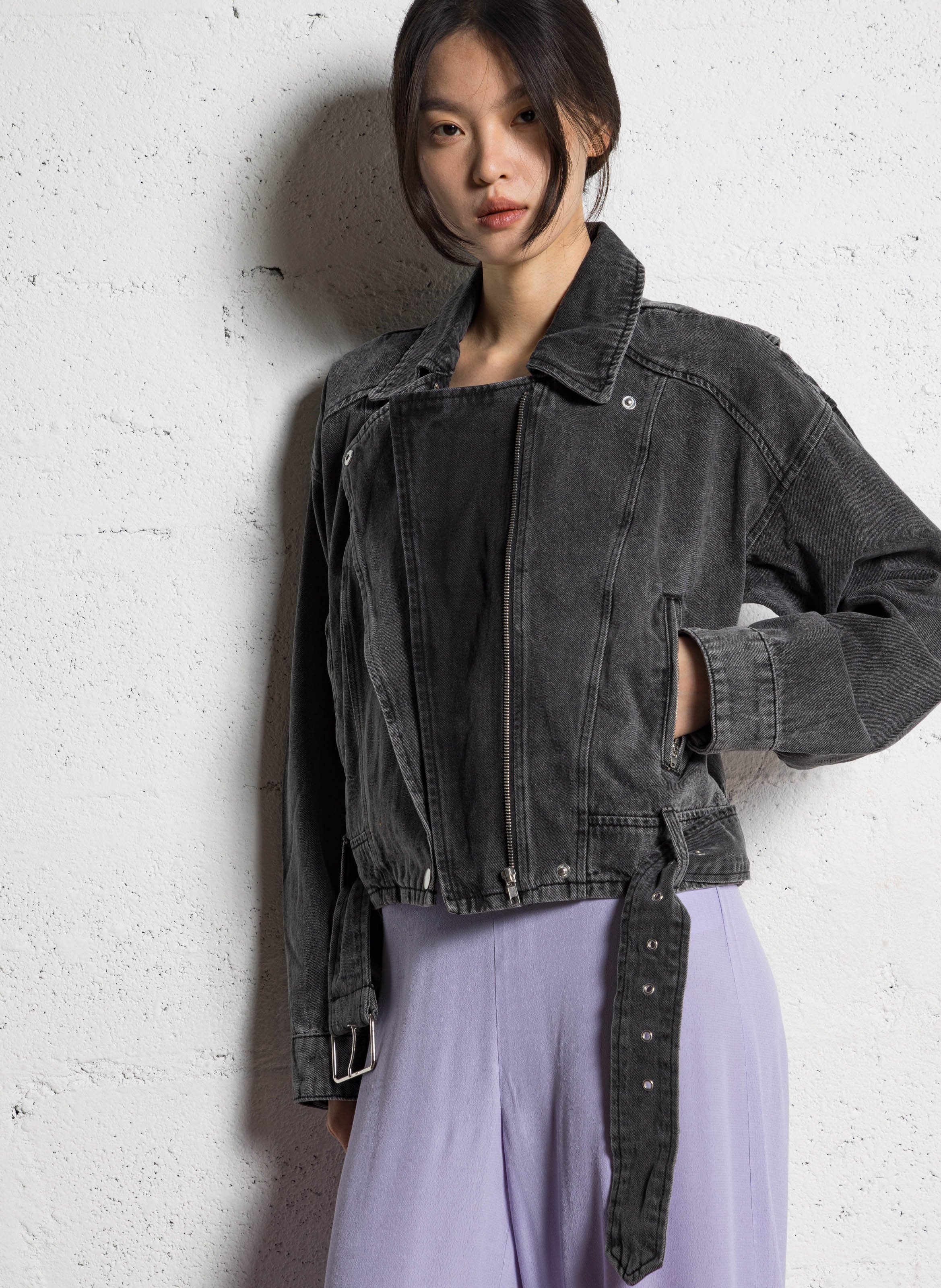 Kurze Jeansjacke aus Baumwolle ROUGE EDIT Grau