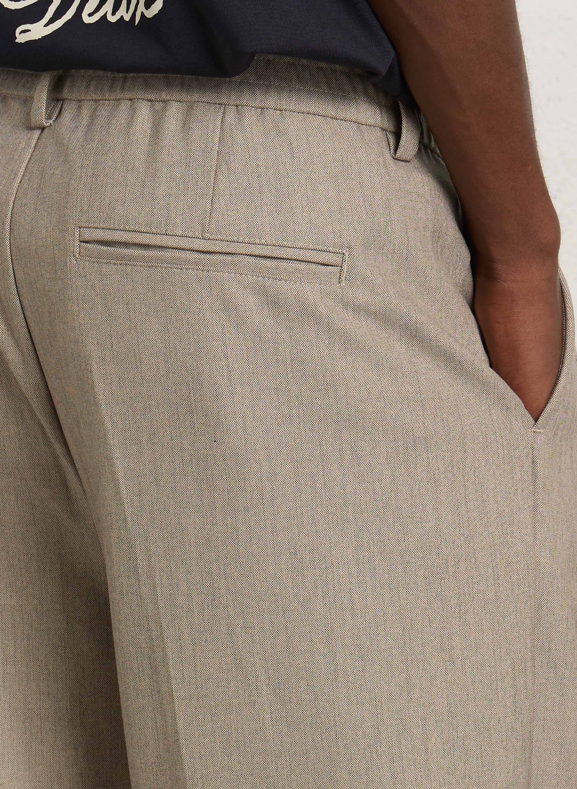 Einfarbige Anzughose mit Bundfalten CASUAL FRIDAY Beige