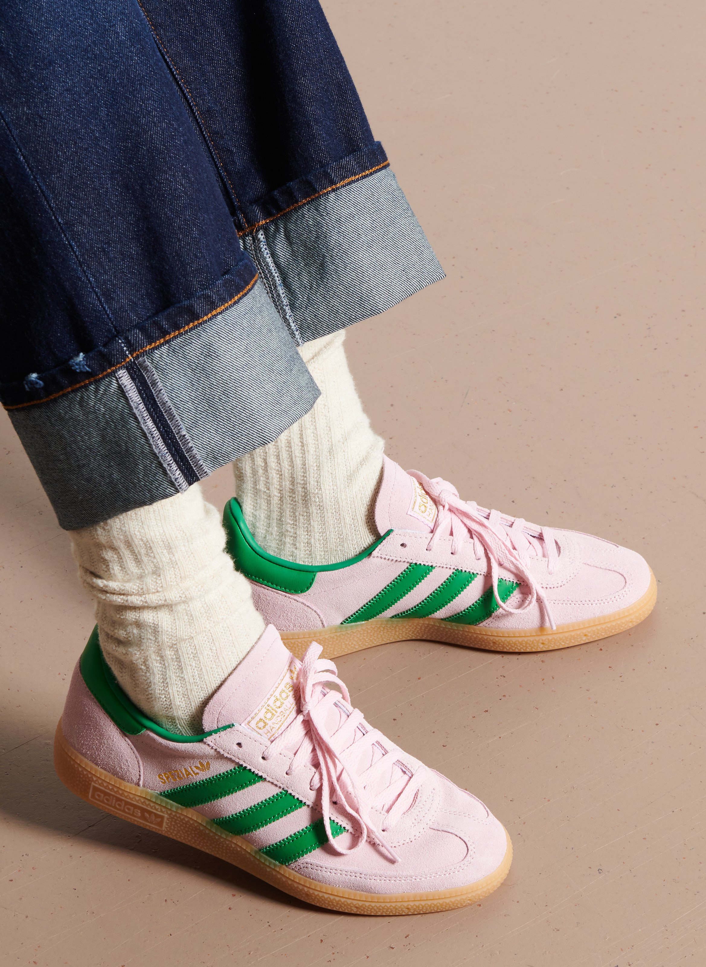 Baskets basses en cuir ADIDAS Rose