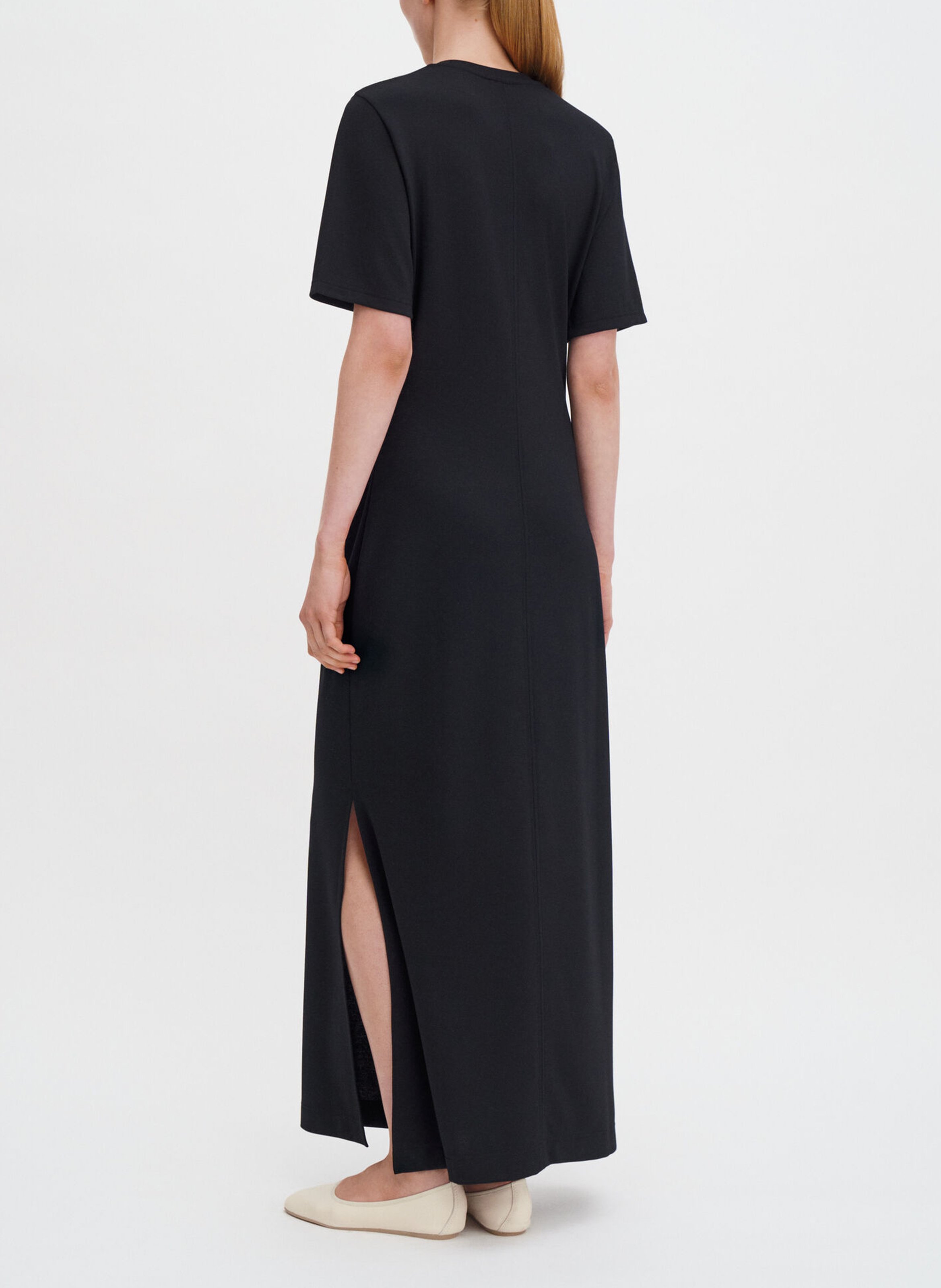 Vestido largo con abertura, cuello redondo, liso. FILIPPA K Negro