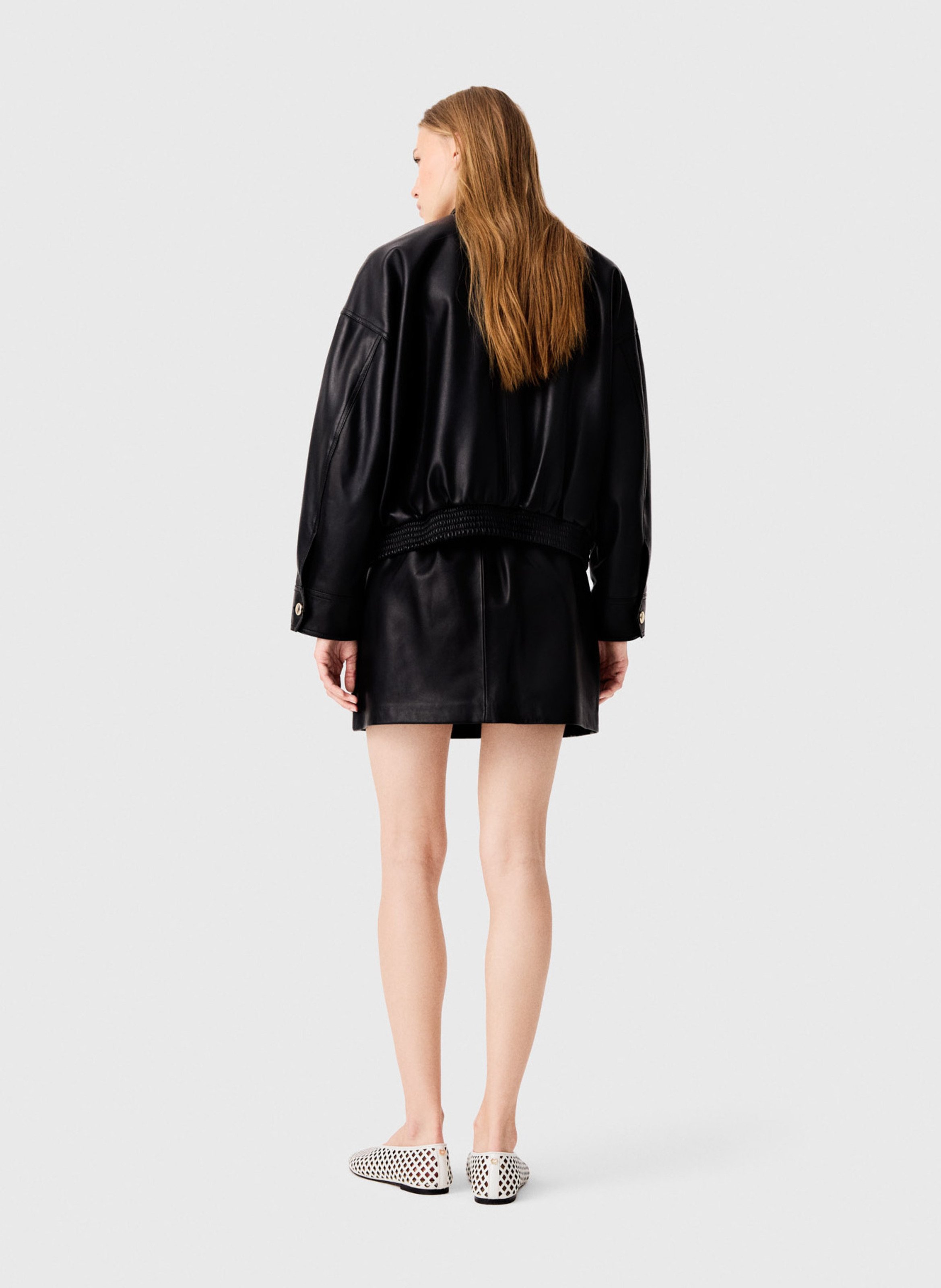 Jupe courte en cuir MAJE Noir
