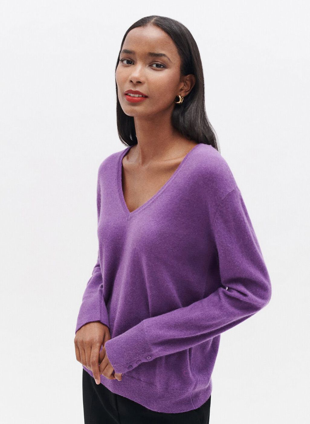 Pull droit col V en cachemire Violet