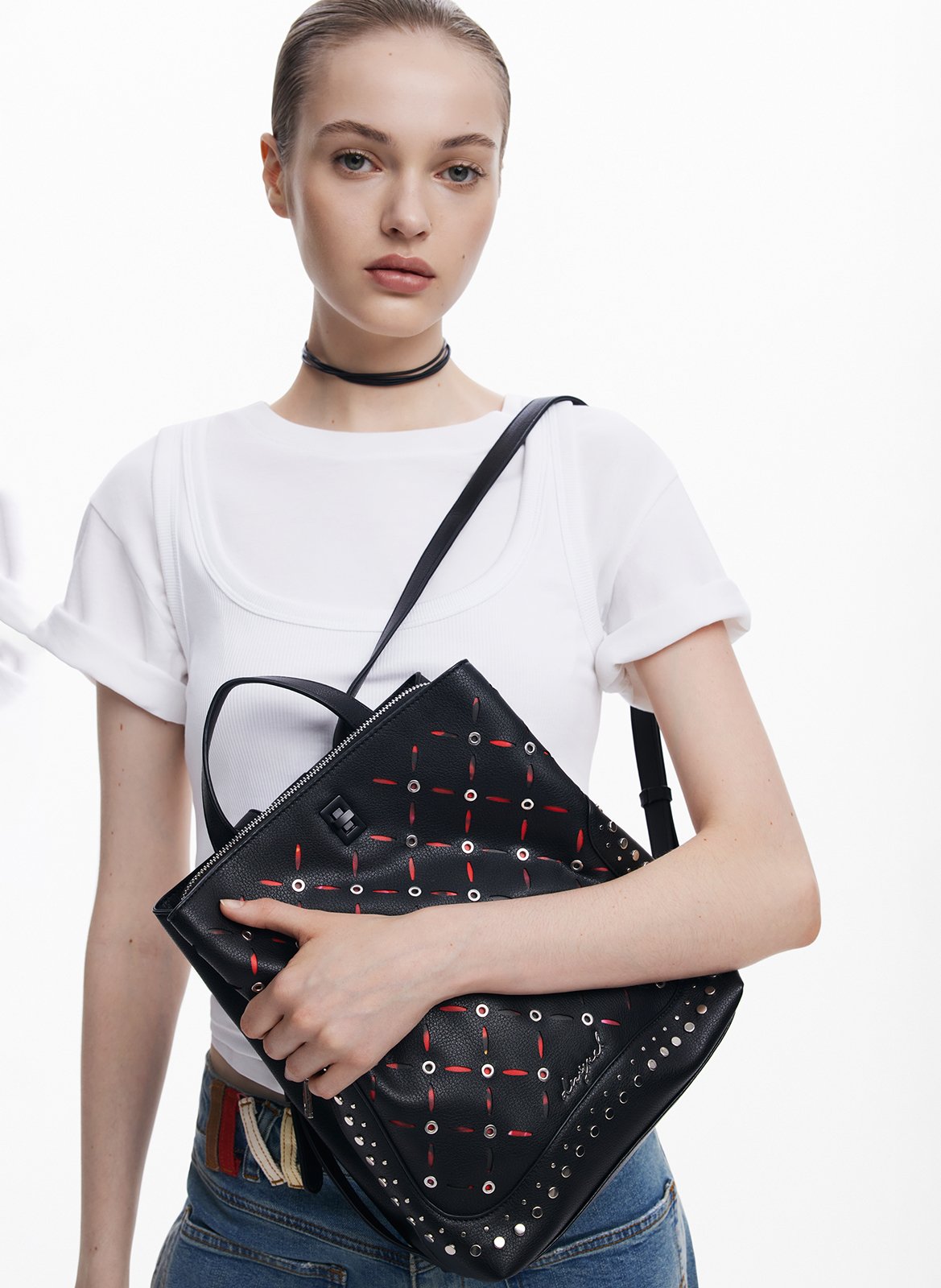 Sac à dos effet cuir DESIGUAL Noir