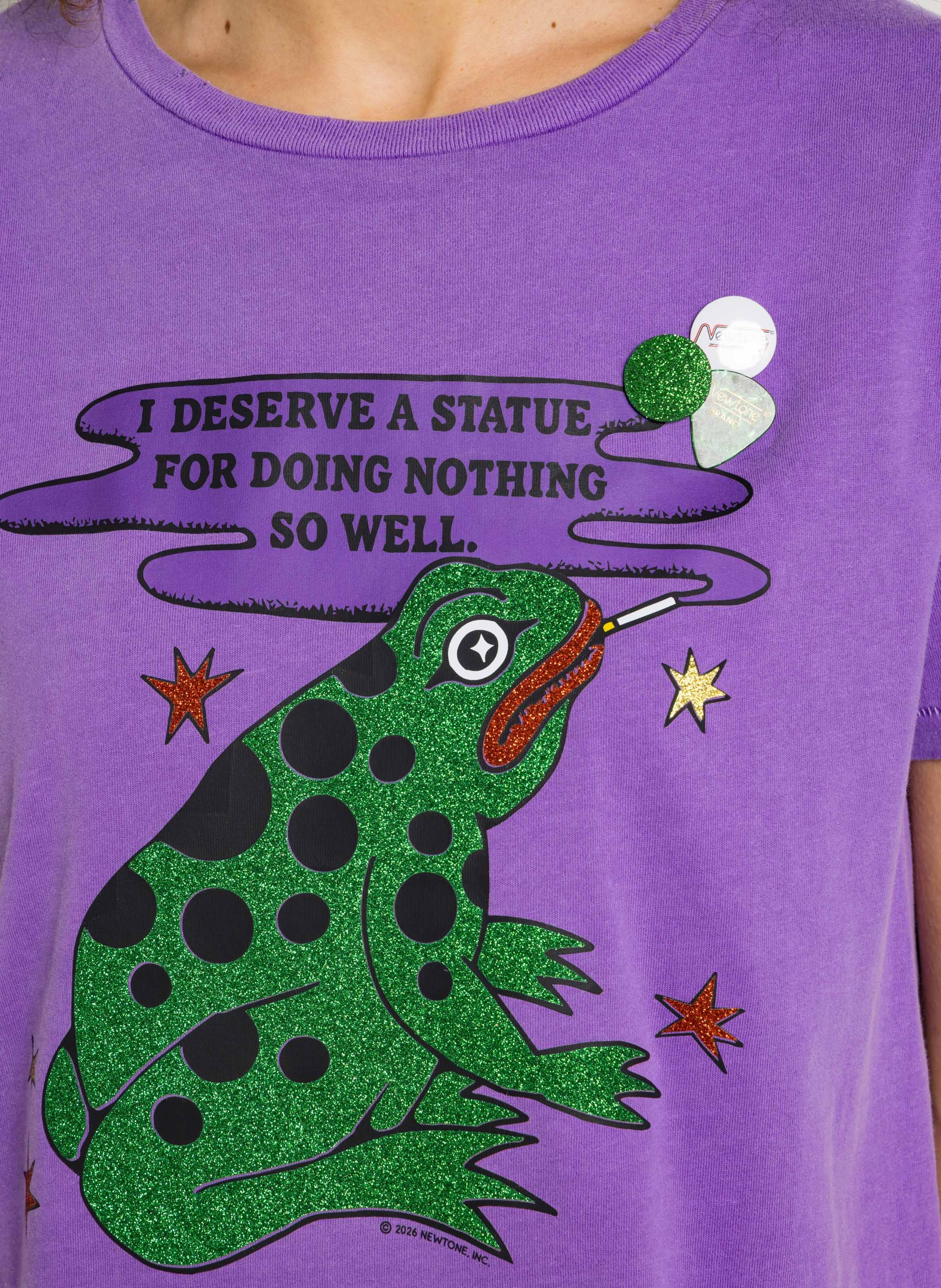 Gerade geschnittenes Rundhals-T-Shirt aus Baumwolle NEWTONE Violett