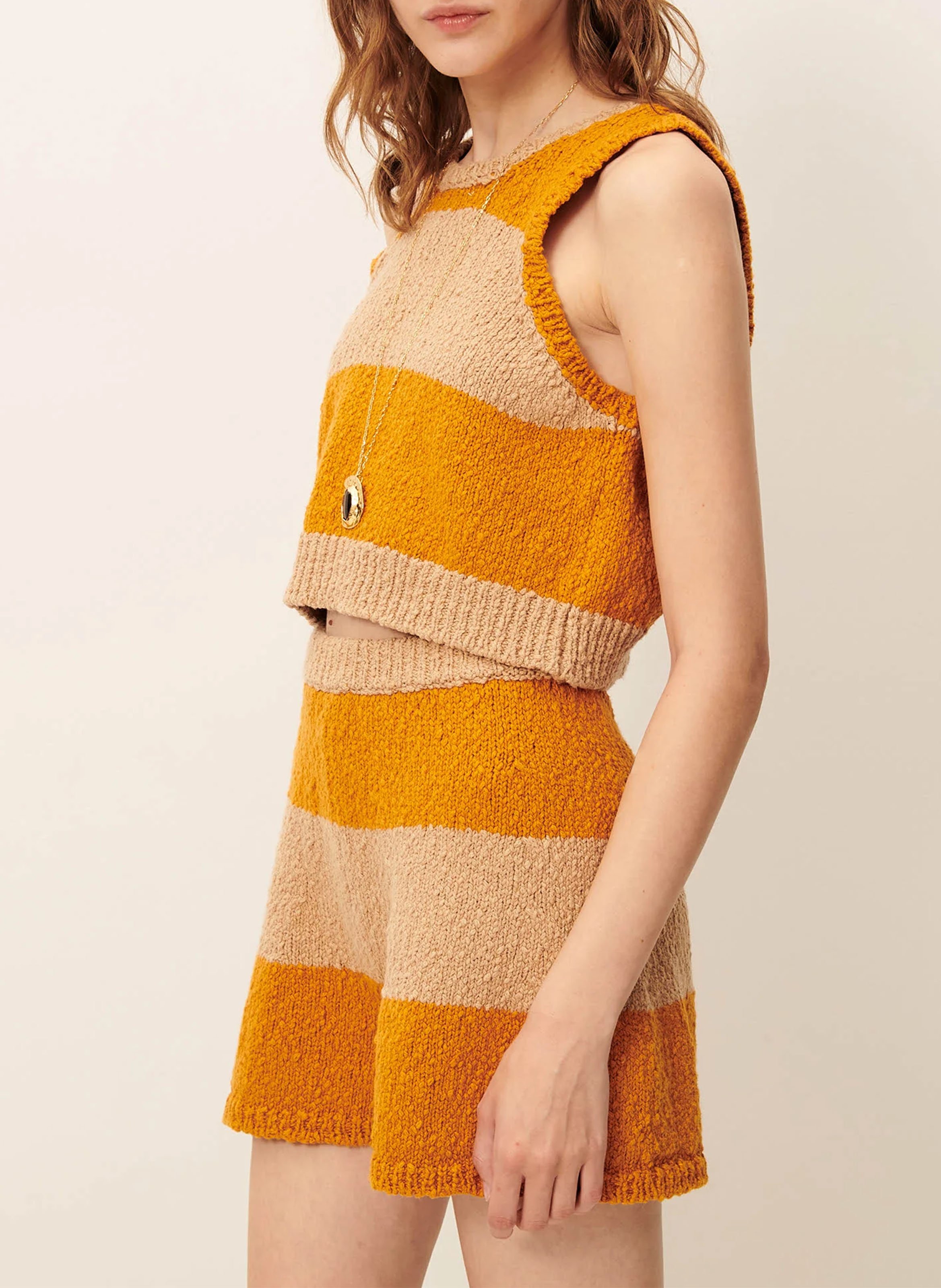 Top dritto scollo a V in cotone SESSUN Arancio