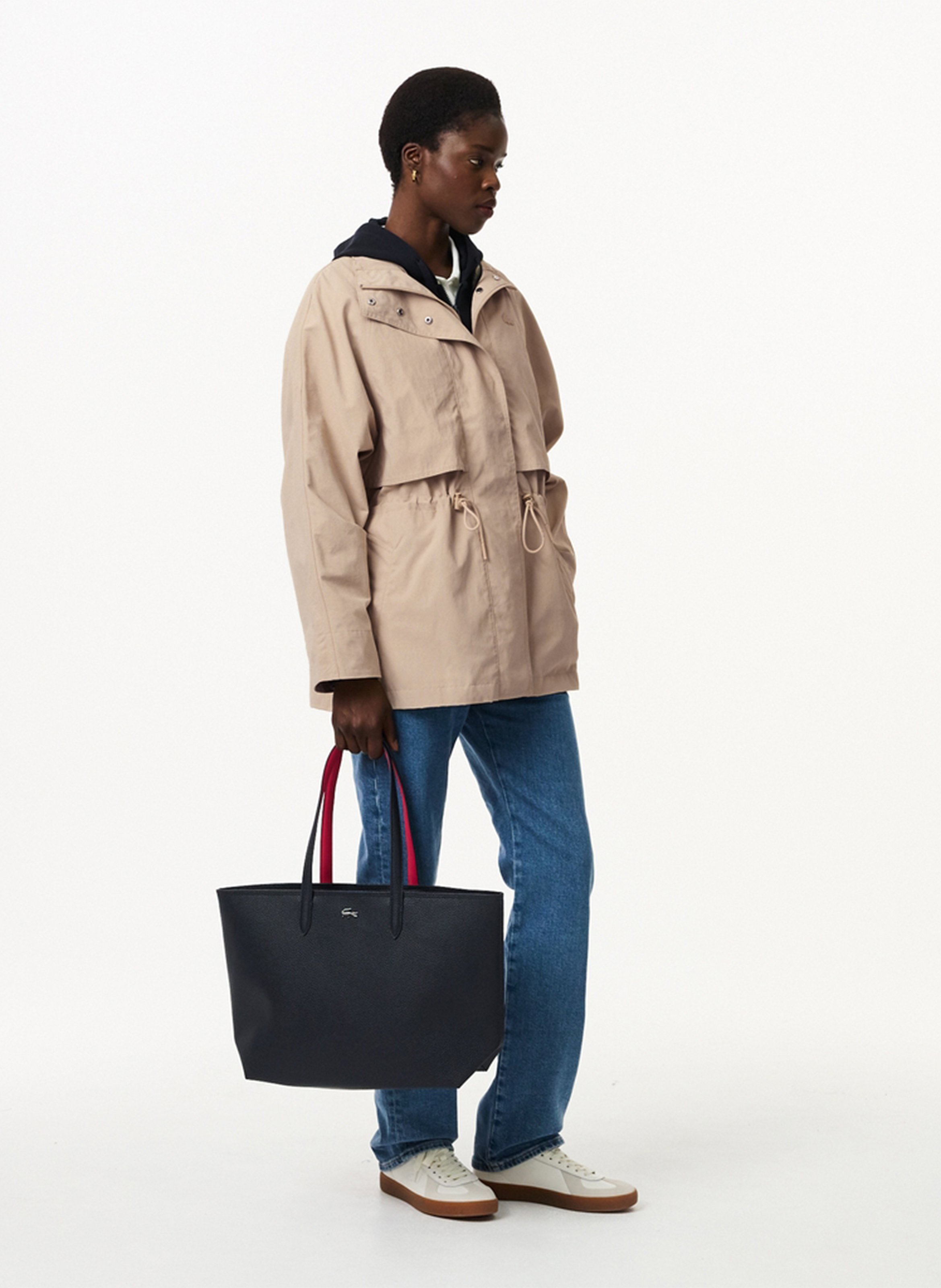 Gerader Parka mit Stehkragen, wasserabweisend. LACOSTE Braun