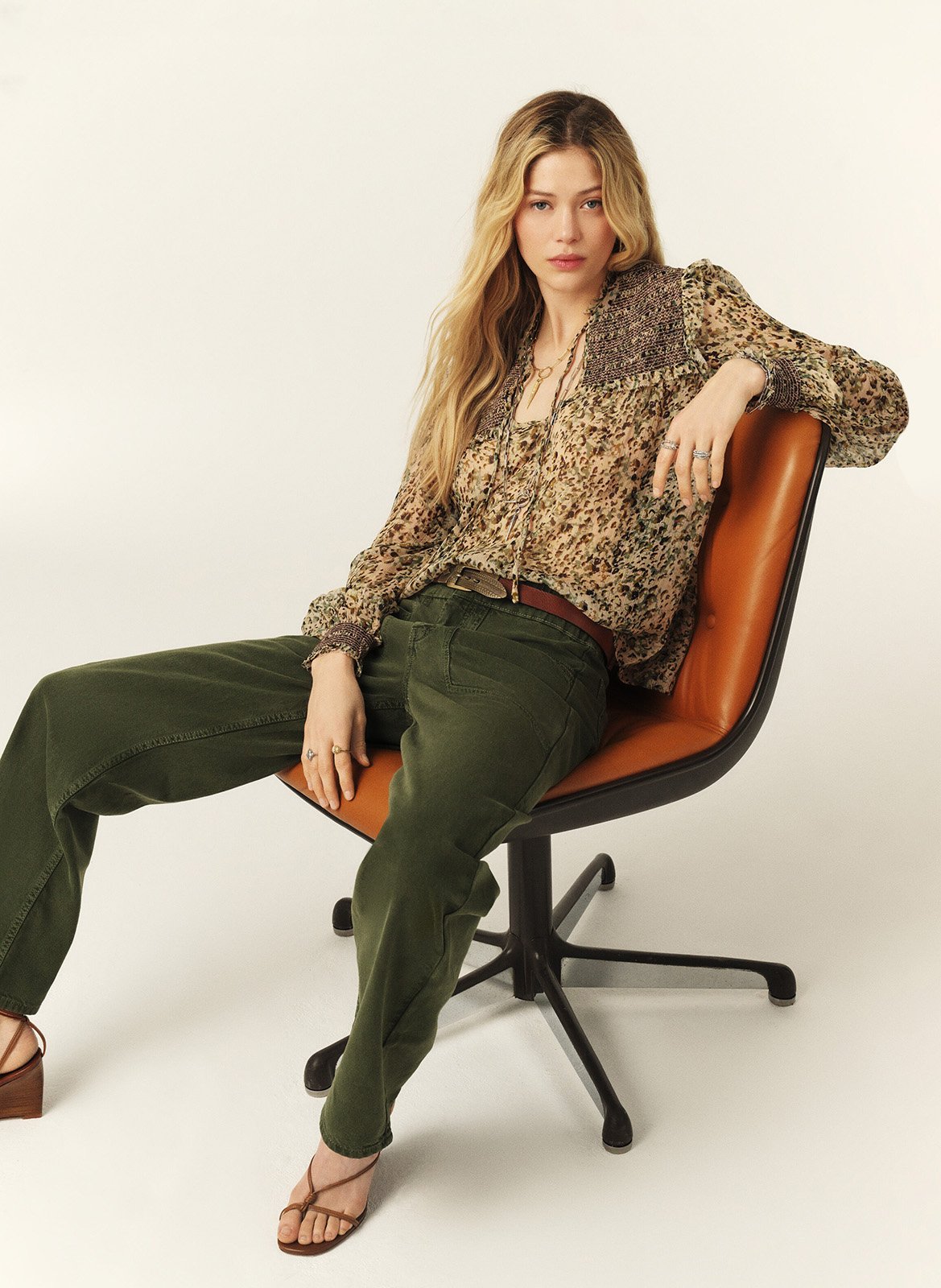 Bucket Hat aus Baumwoll-Mix BA&SH Khaki