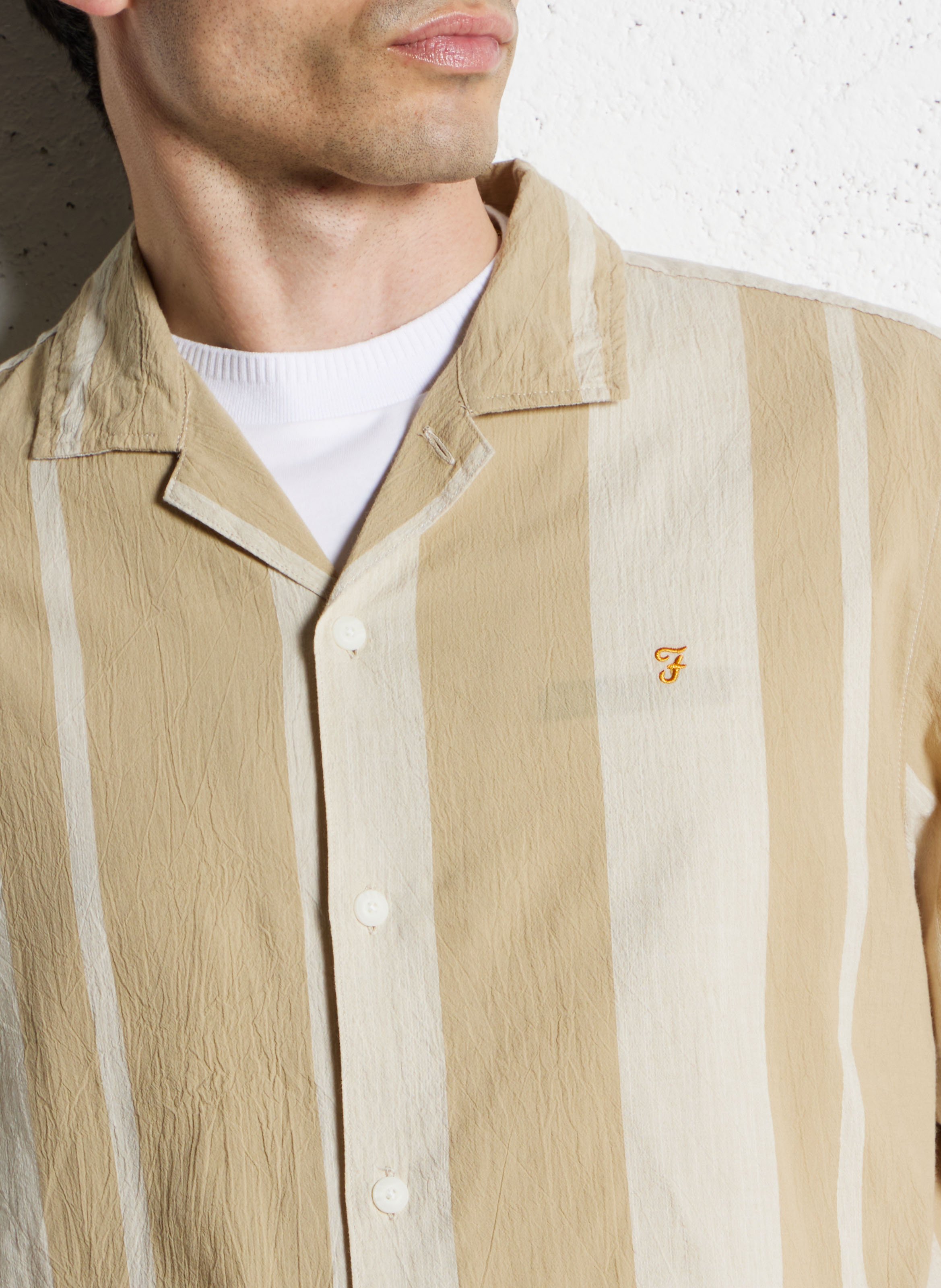 Straight Cuban collar striped cotton shirt FARAH Brown
