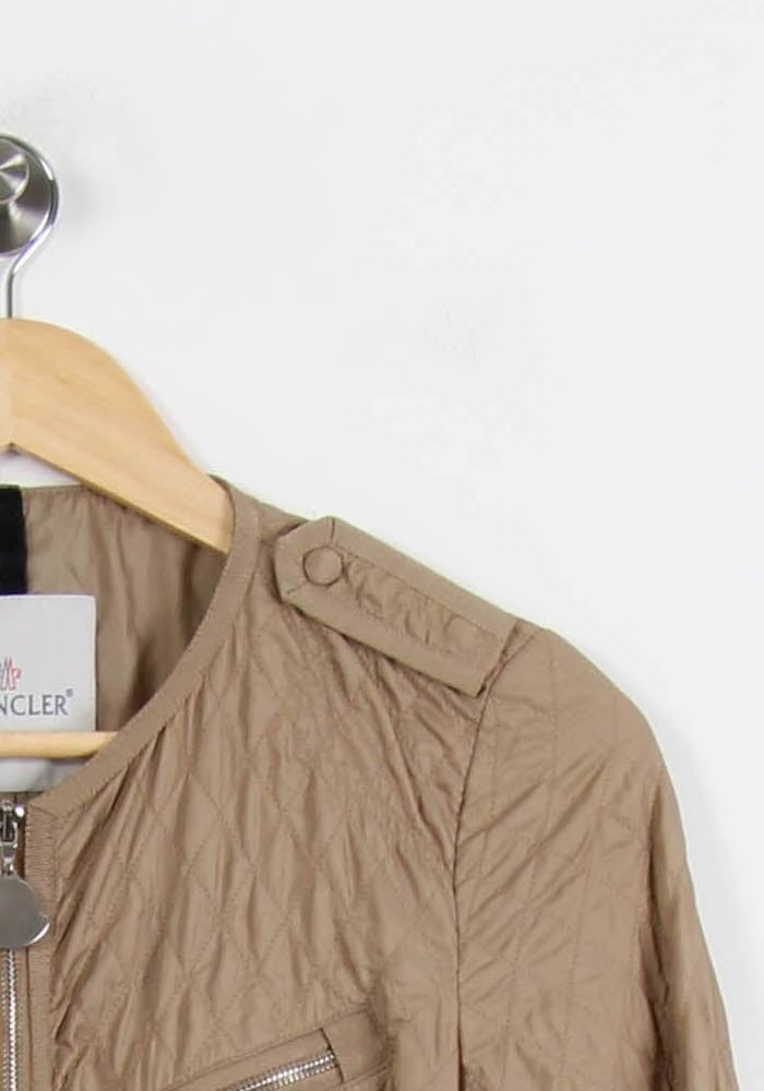 Lightweight quilted padded jacket with high neck MONCLER - Seconde Main Beige