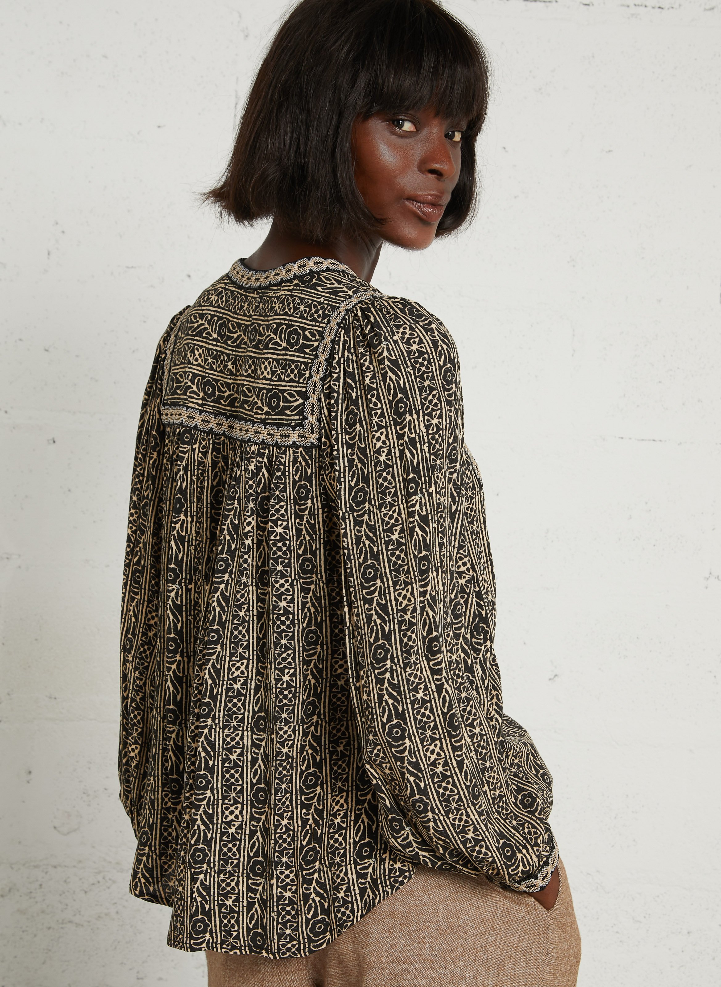 Blouse col tunisien  THE KORNER Noir