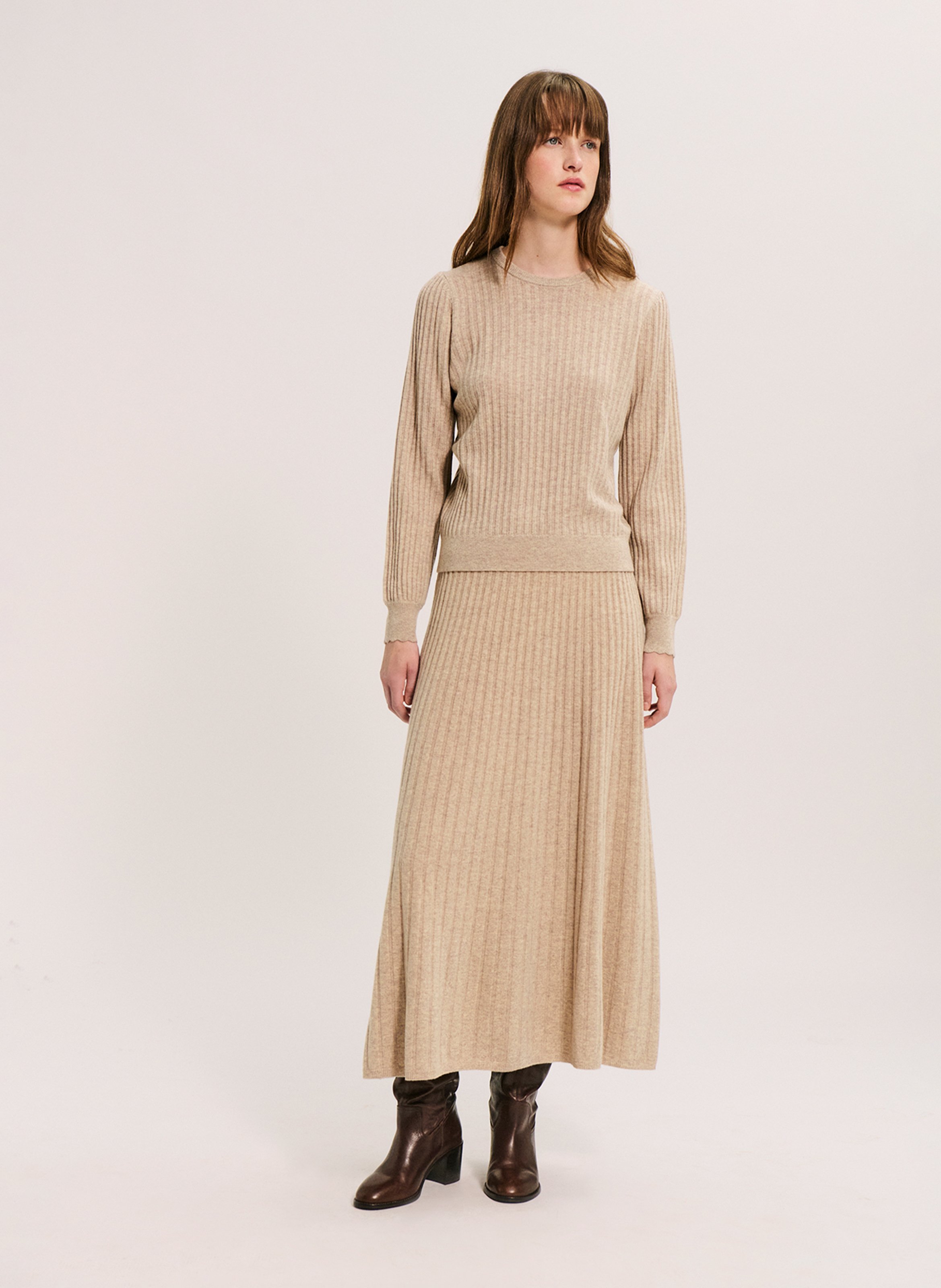Korte, gerende wollen rok PABLO Beige