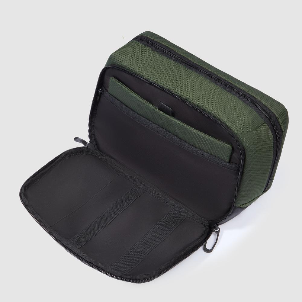 Toiletry bag PIQUADRO Green
