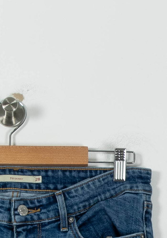 Cropped slim jeans with studs LEVI'S - Seconde main Blue