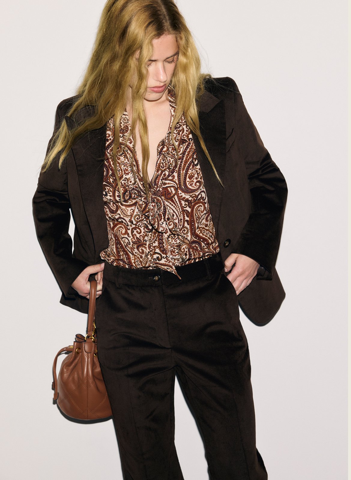 Solid velvet straight blazer. GERARD DAREL Brown