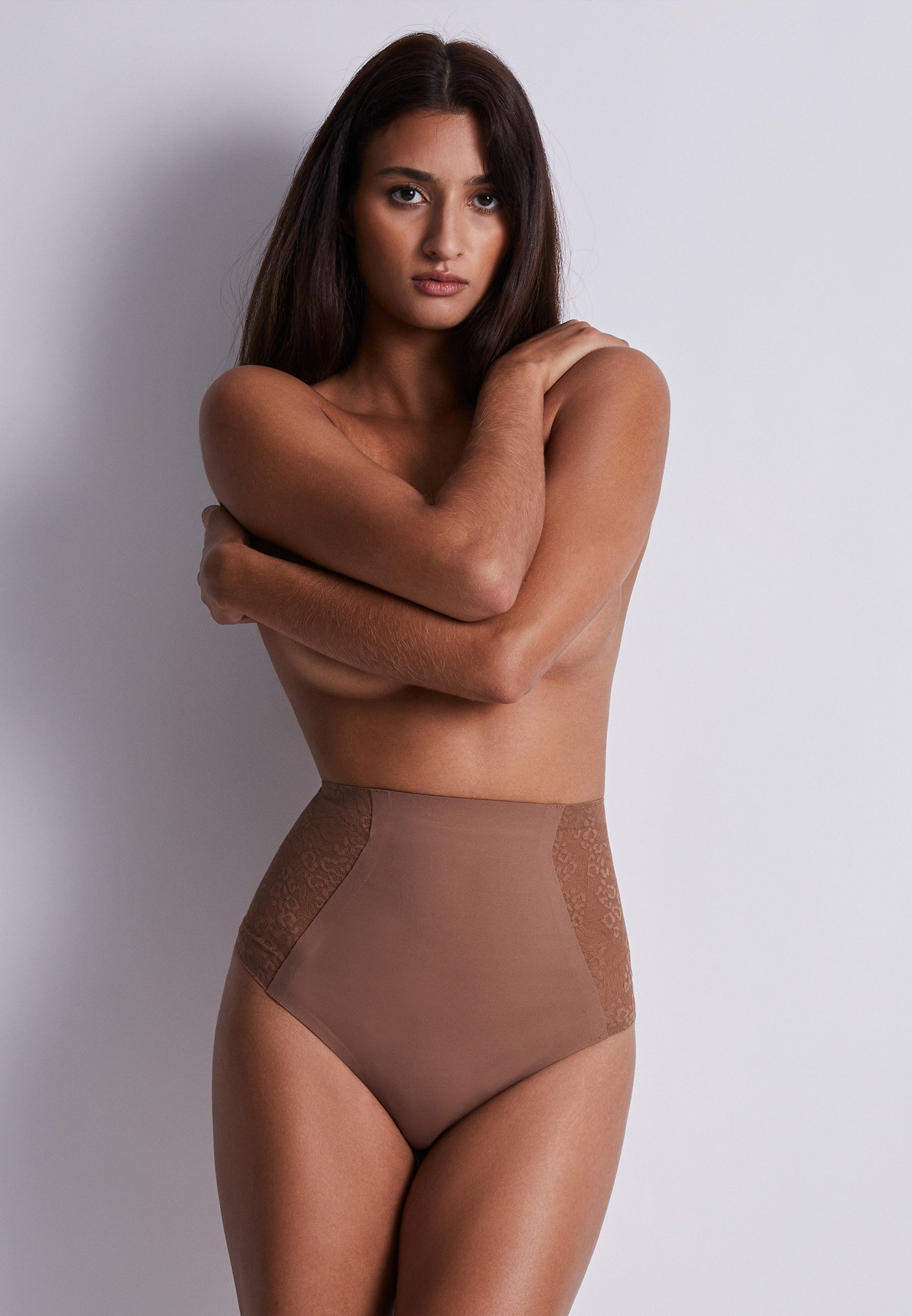 Extra-high-waisted panties AUBADE Brown