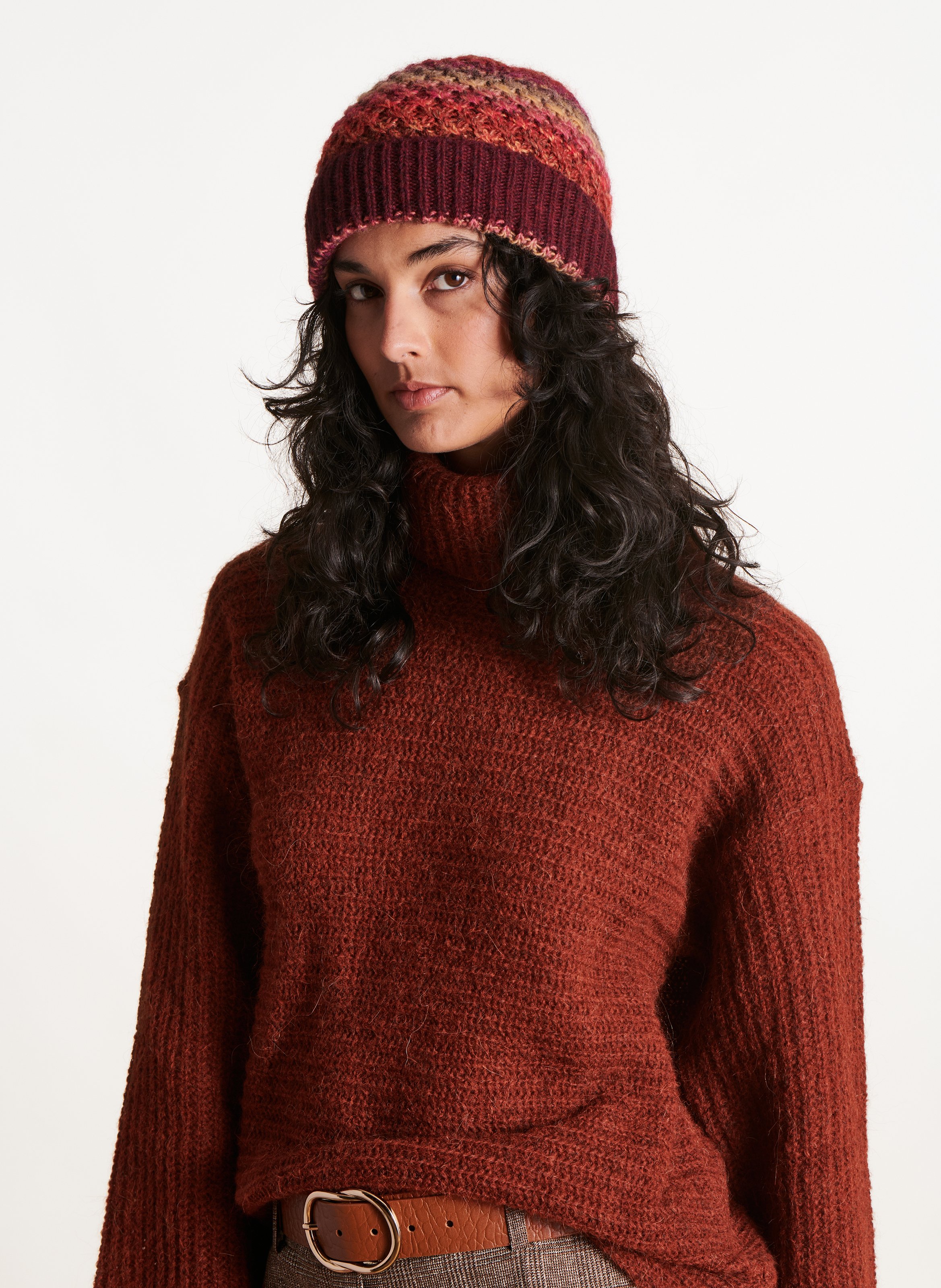 Knitted hat LA FEE MARABOUTEE Red