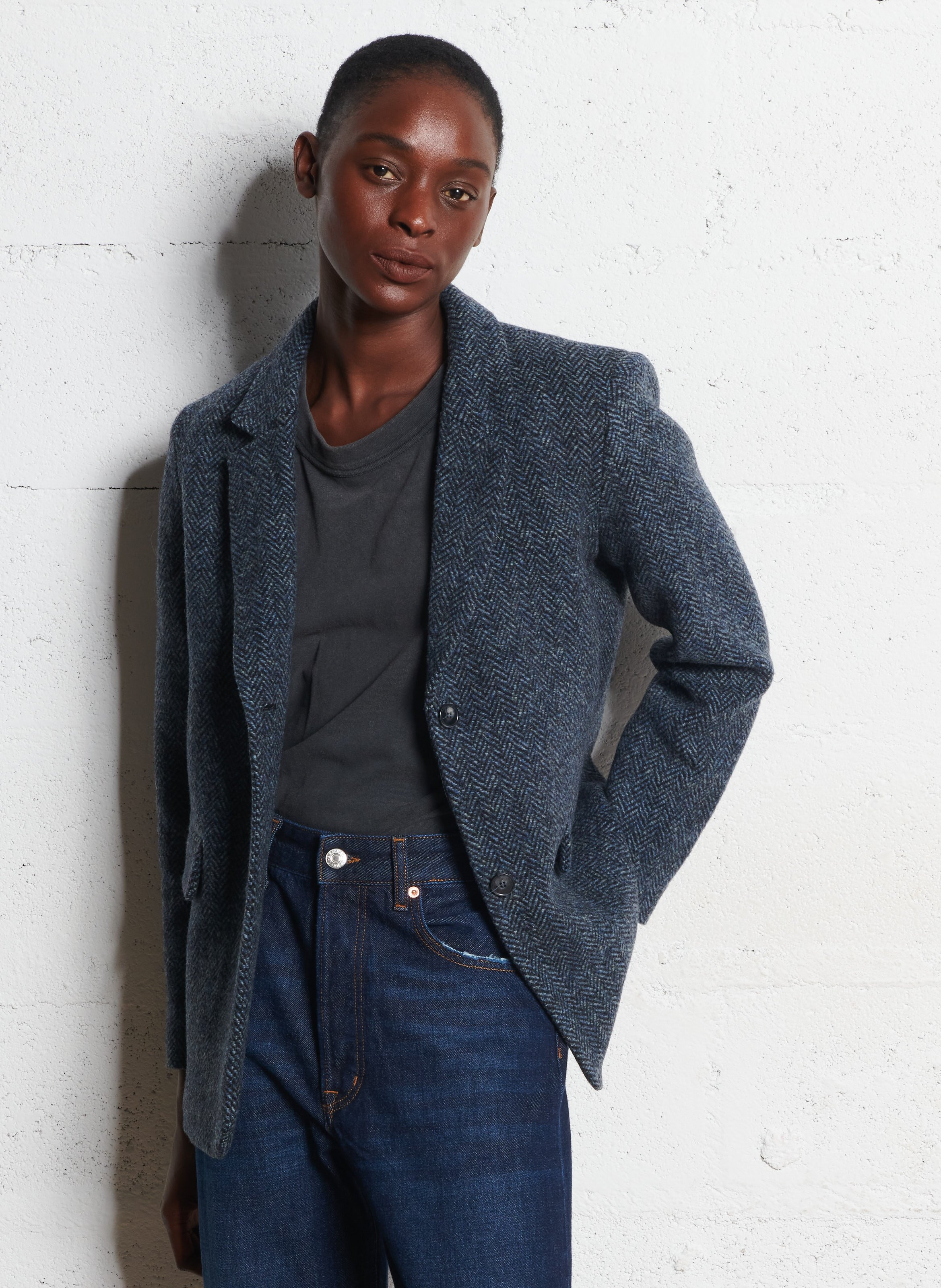 Veste tailleur droite chevron en laine DES PETITS HAUTS Bleu