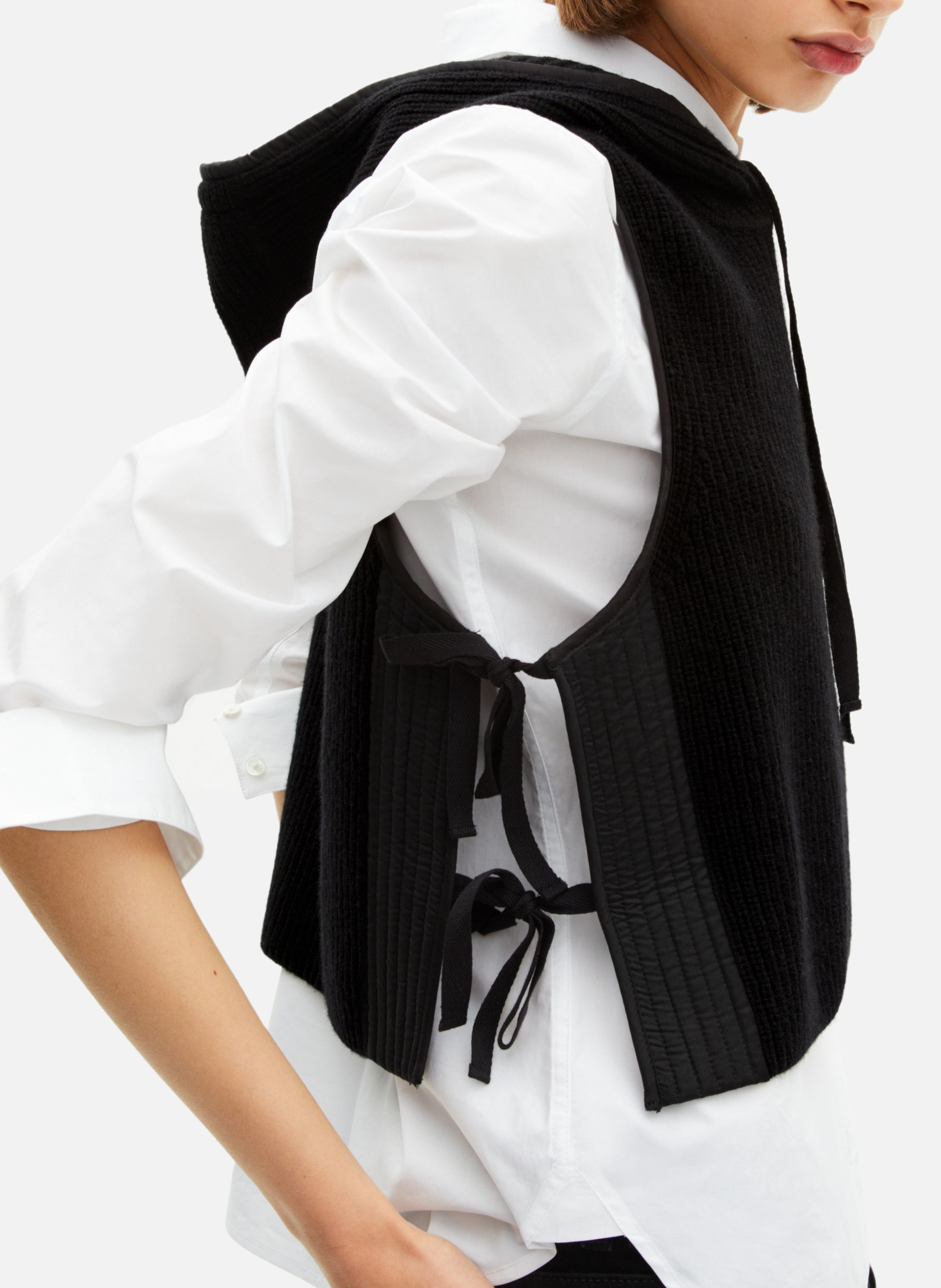 Wool and cotton gilet Black