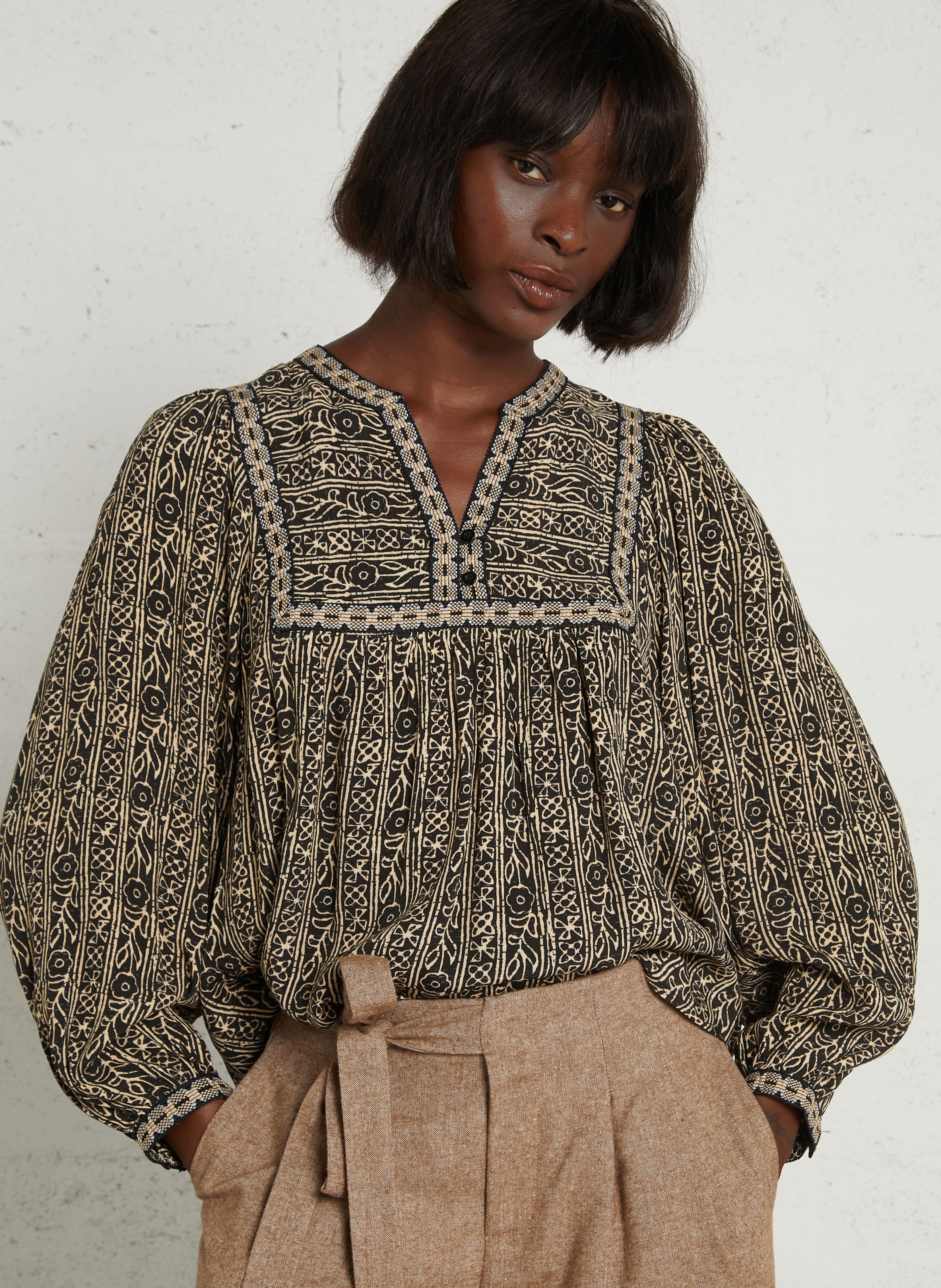 Blouse col tunisien  THE KORNER Noir
