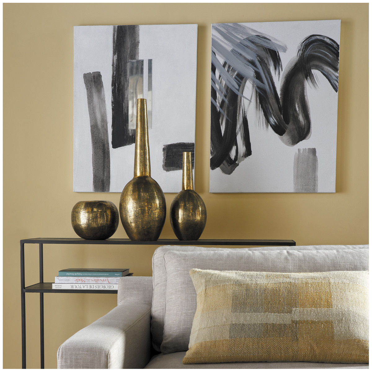 Round Delano Vase BLANC D'IVOIRE Brown